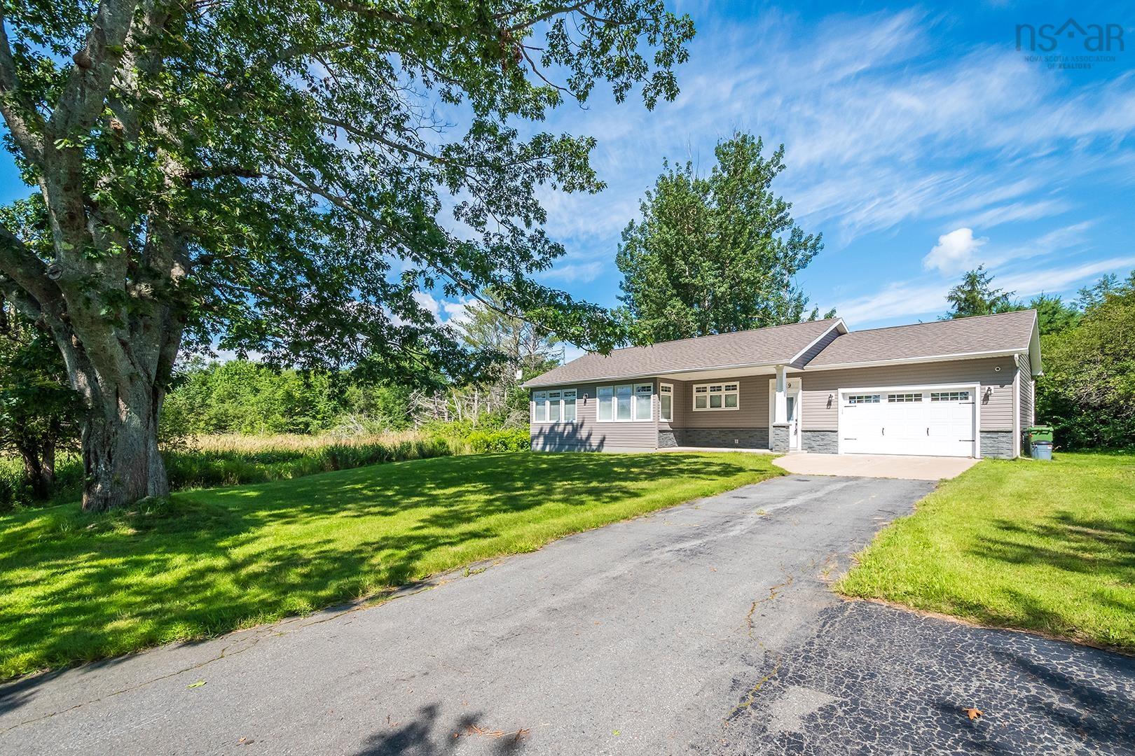 $399,900.00: 669 Brooklyn Street, Kingston