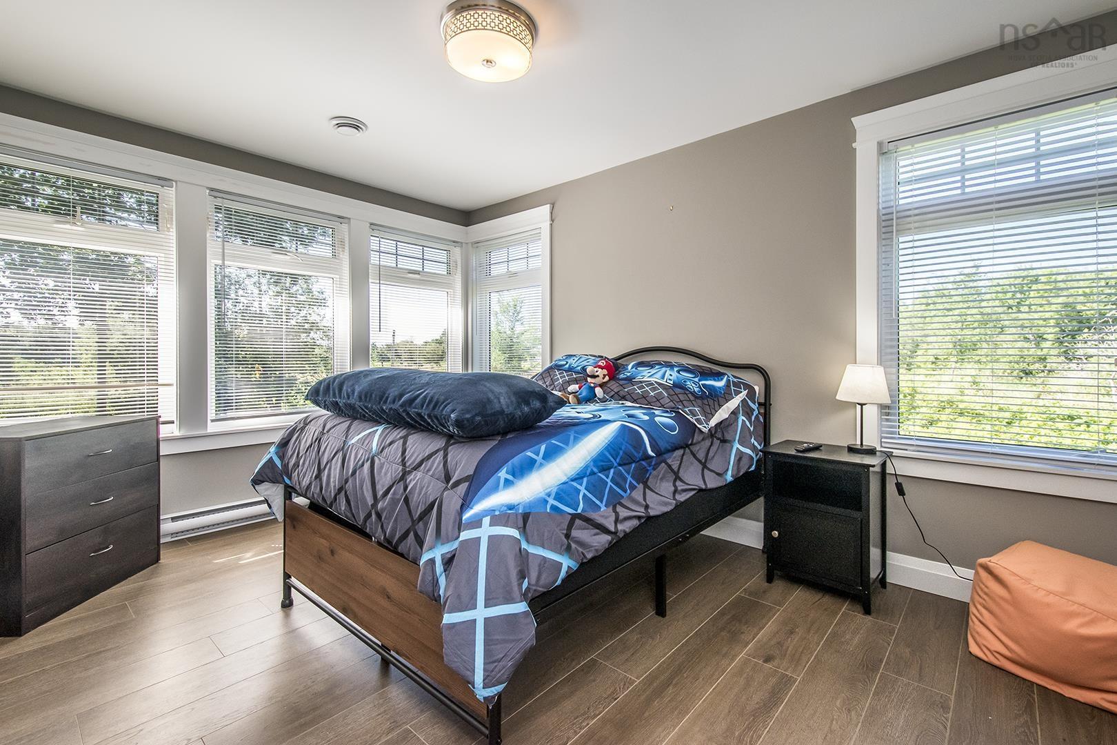 $399,900.00: 669 Brooklyn Street, Kingston