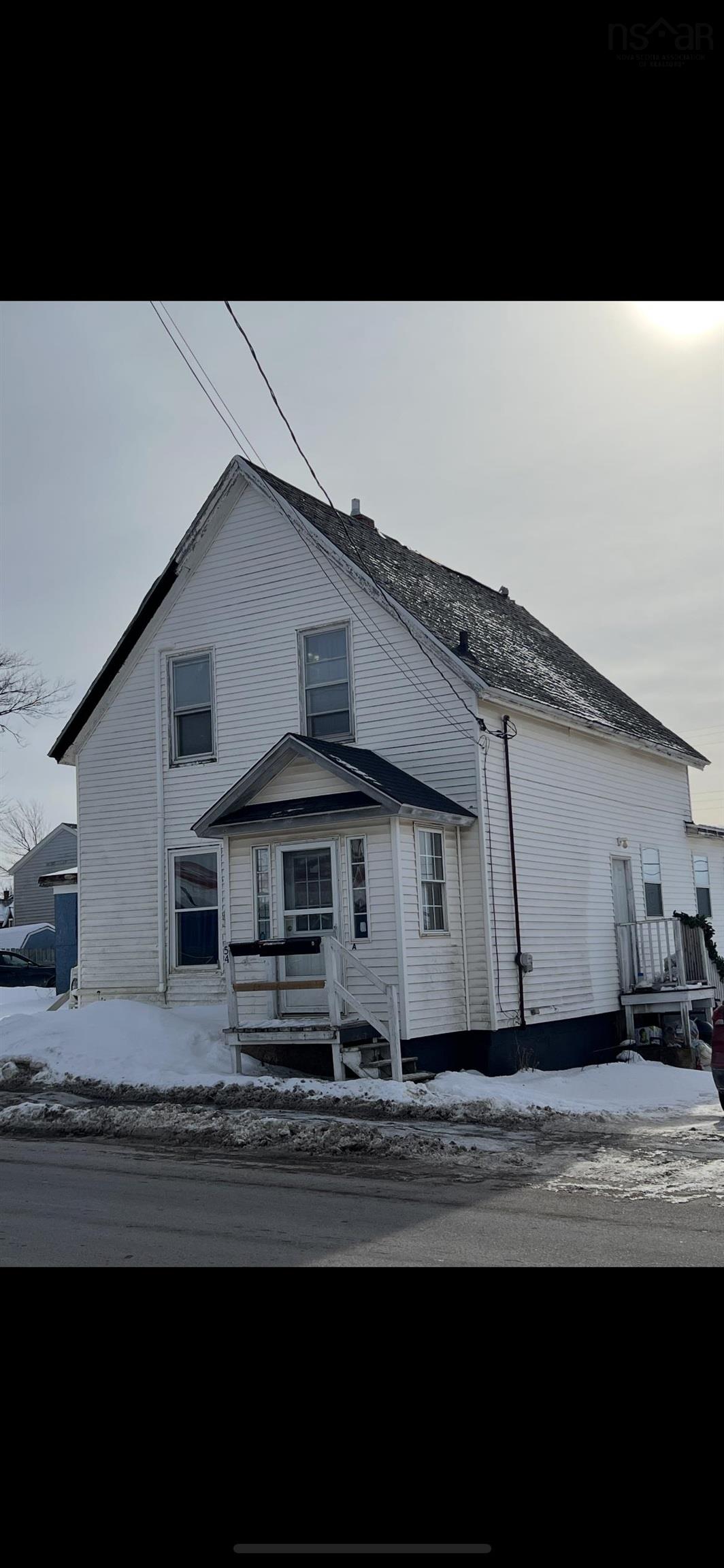$269,900.00: 54 Laplanche Street, Amherst