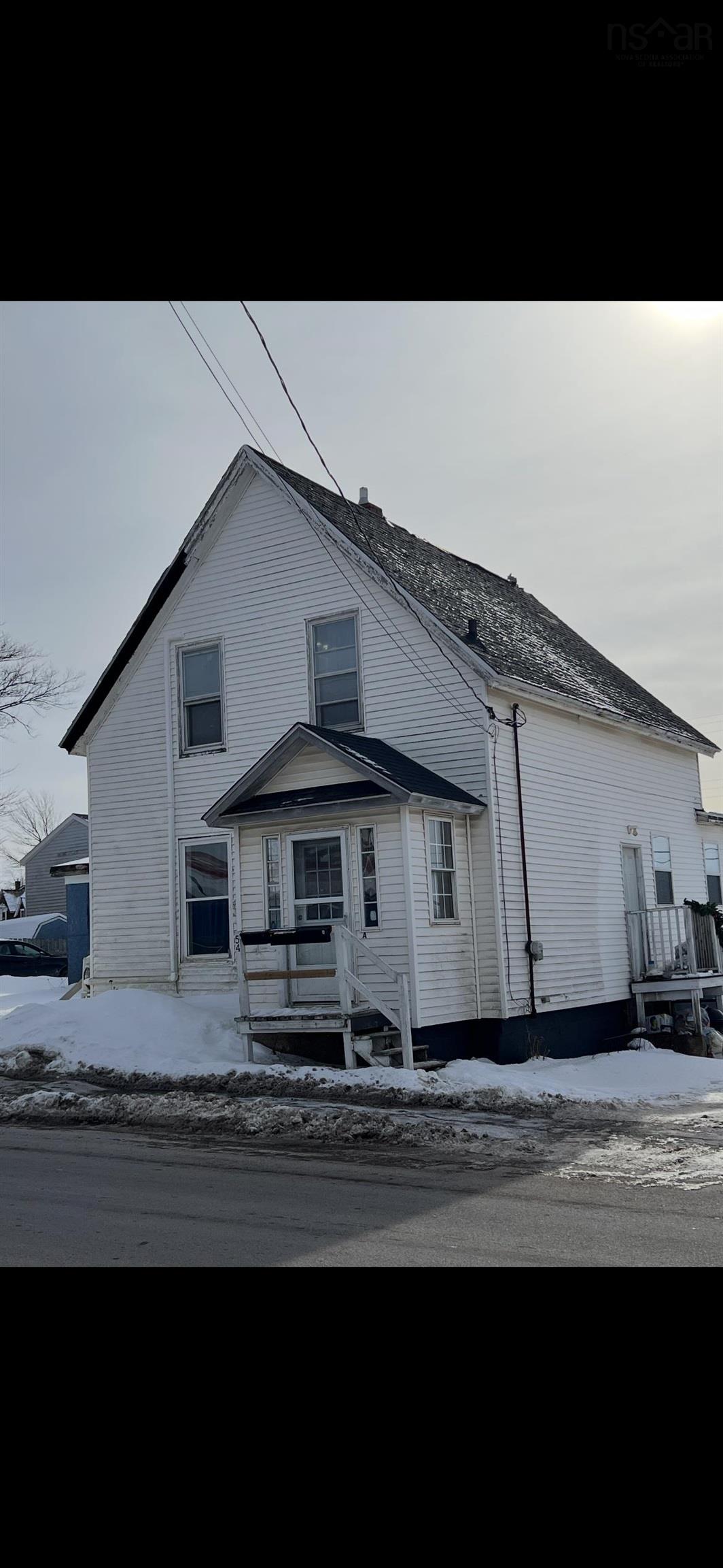 $269,900.00: 54 Laplanche Street, Amherst