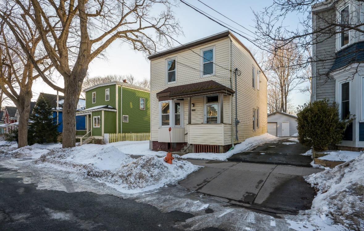$679,000.00: 6265 Summit Street, Halifax