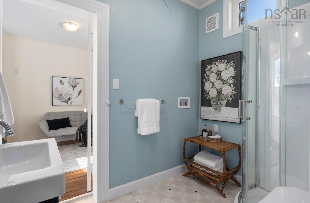 $679,000.00: 6265 Summit Street, Halifax