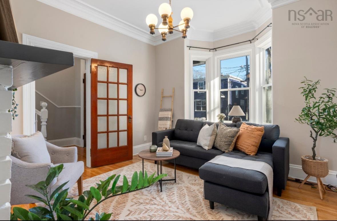 $679,000.00: 6265 Summit Street, Halifax