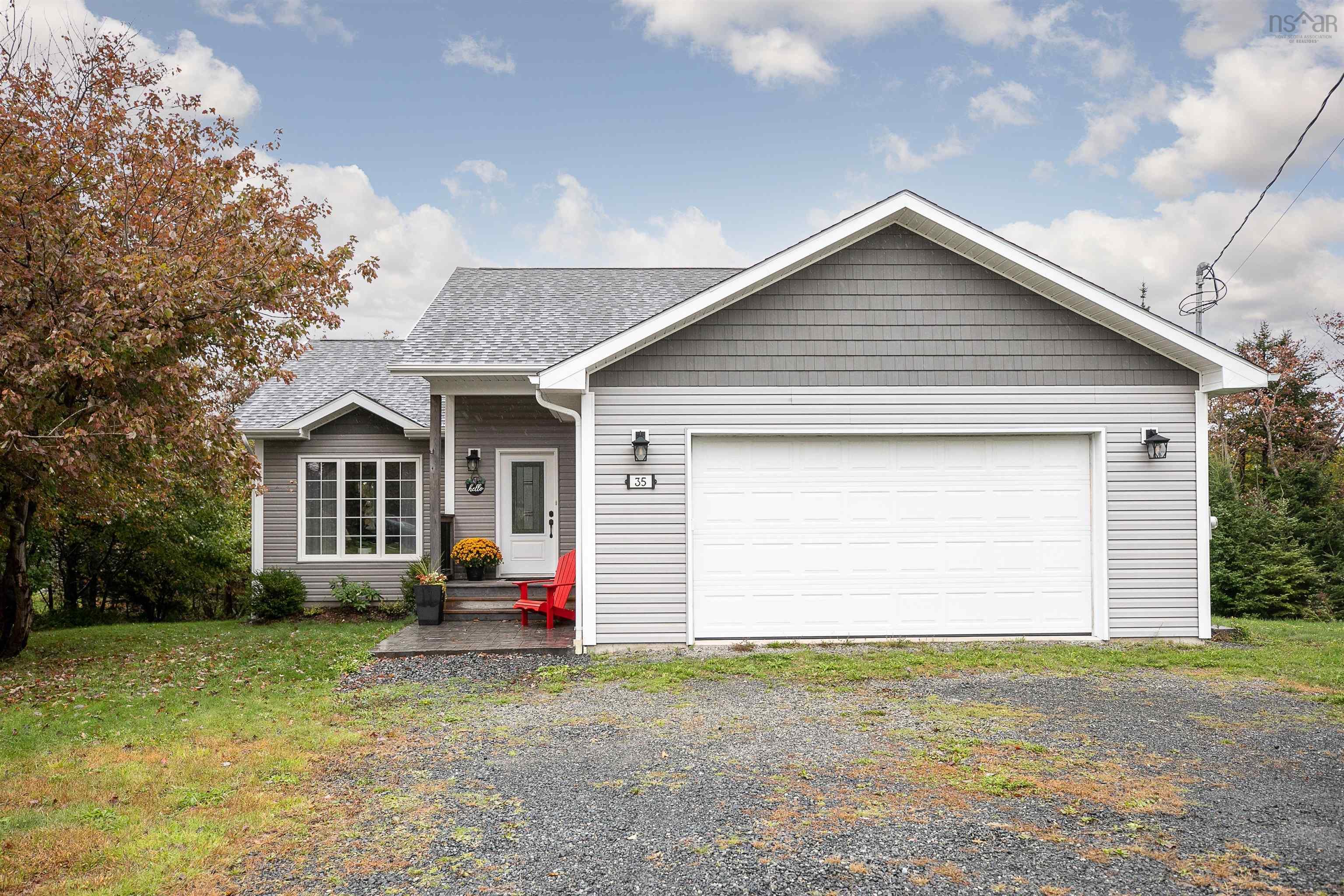 $719,900.00: 35 Saltwatters Lane, Herring Cove