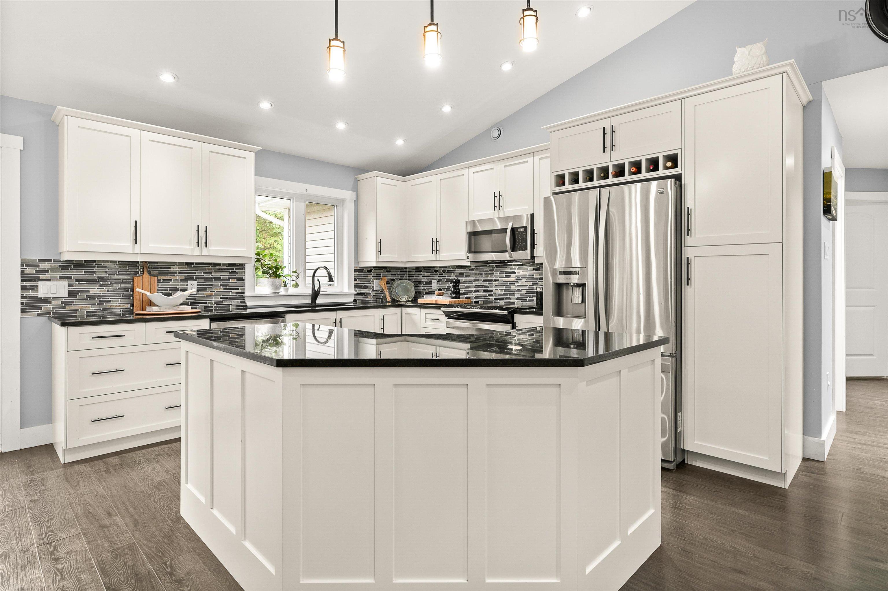 $719,900.00: 35 Saltwatters Lane, Herring Cove