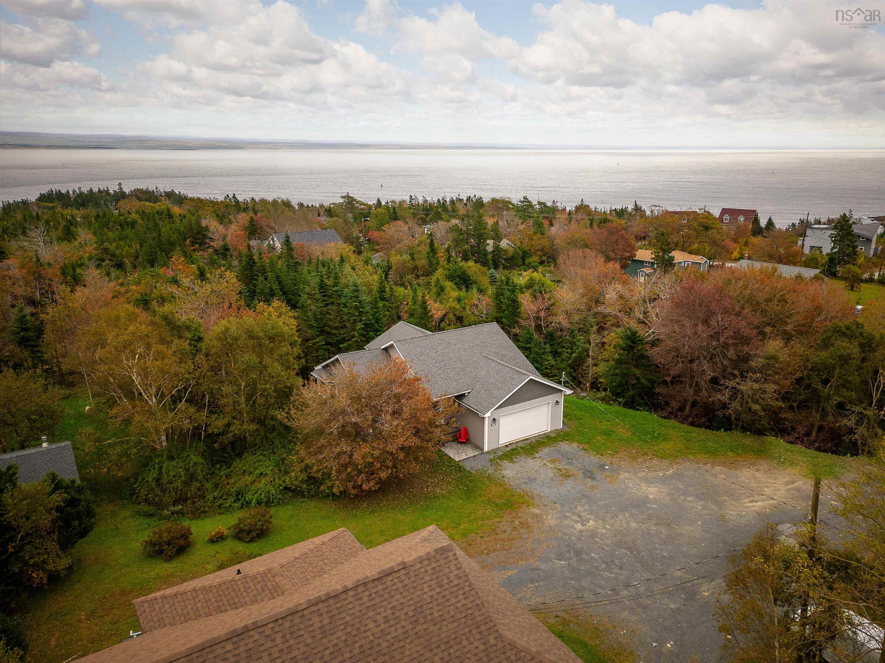$719,900.00: 35 Saltwatters Lane, Herring Cove