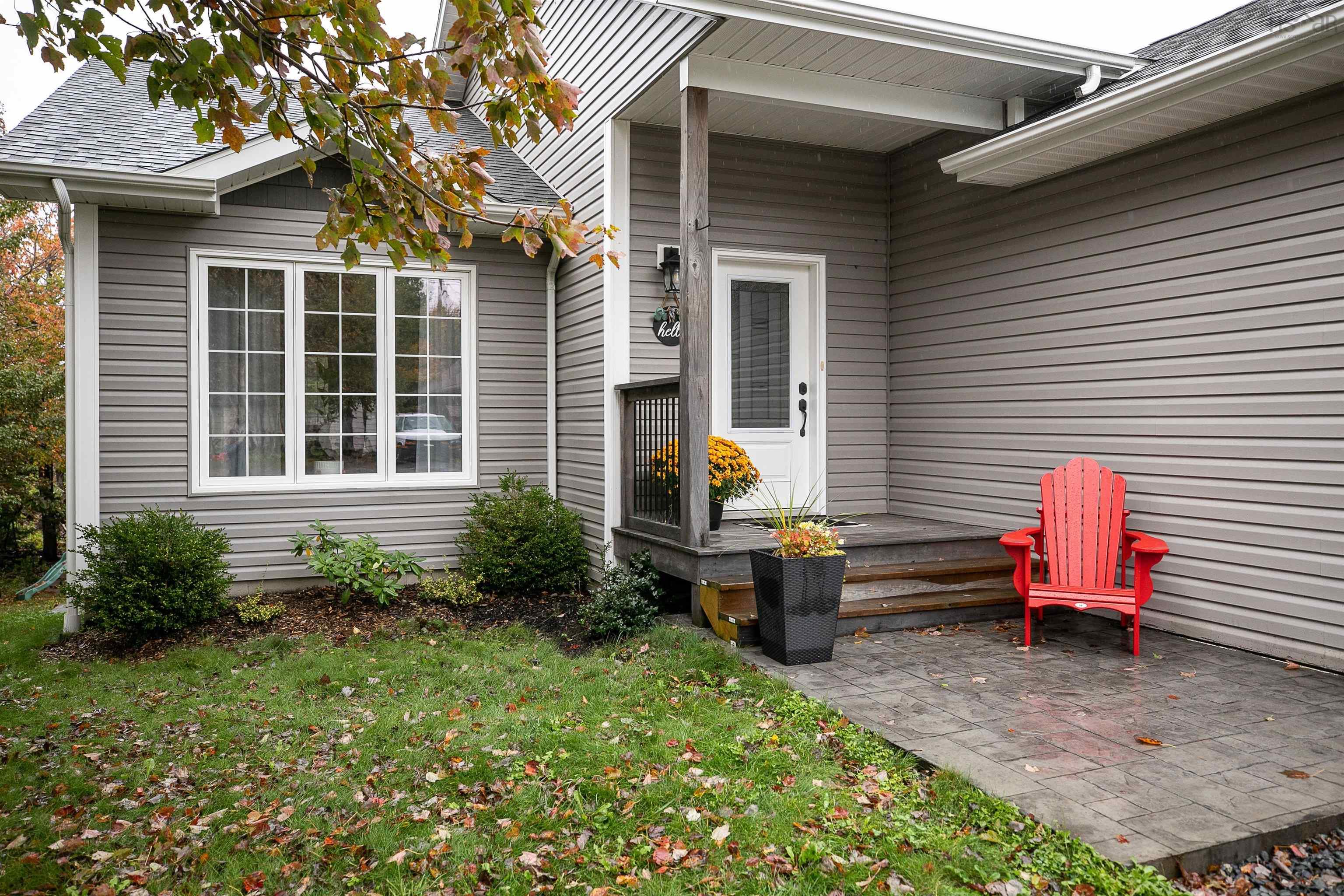 $719,900.00: 35 Saltwatters Lane, Herring Cove