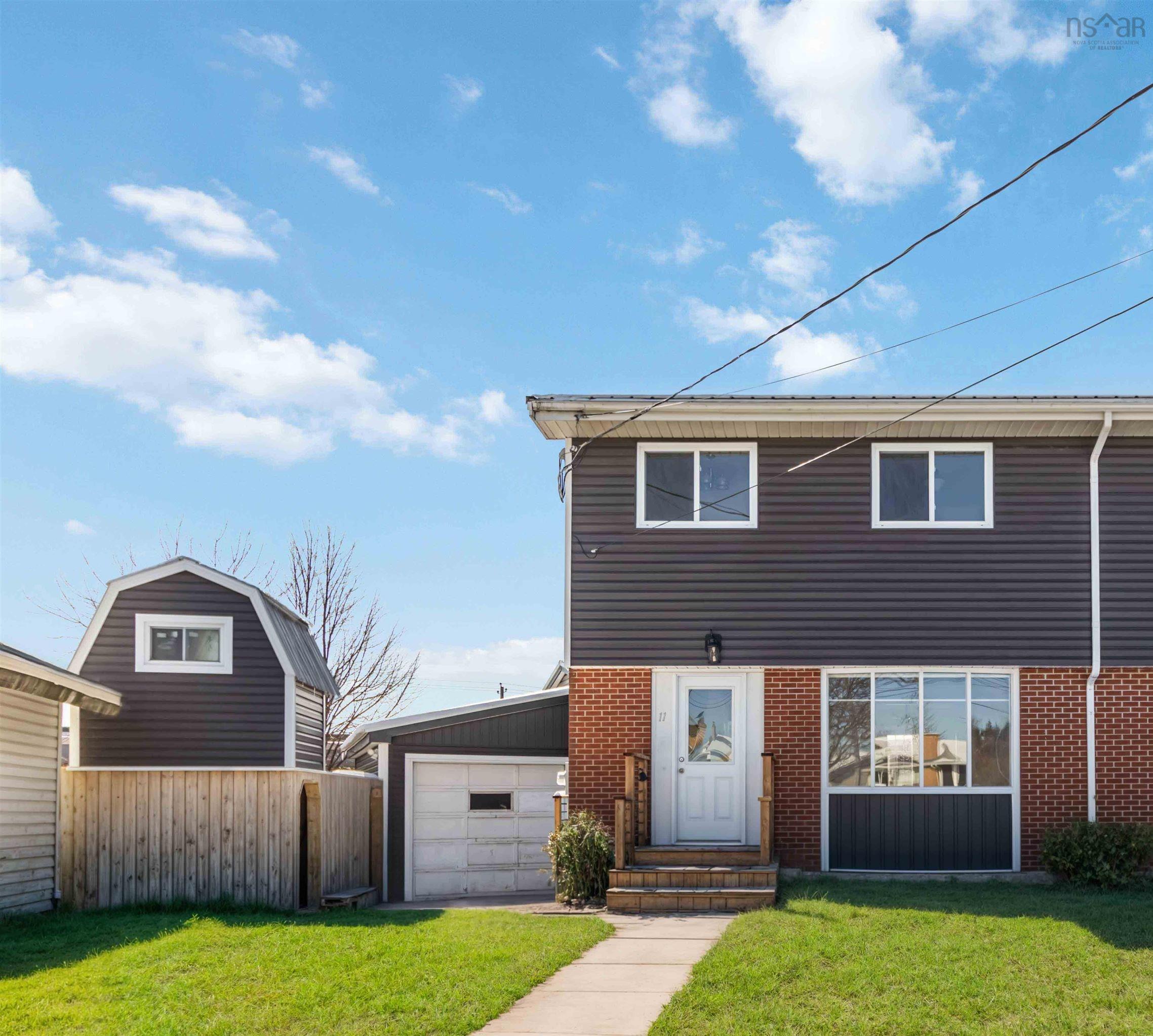 11 Hilton Drive, Woodlawn, NS (MLS® 202503835)