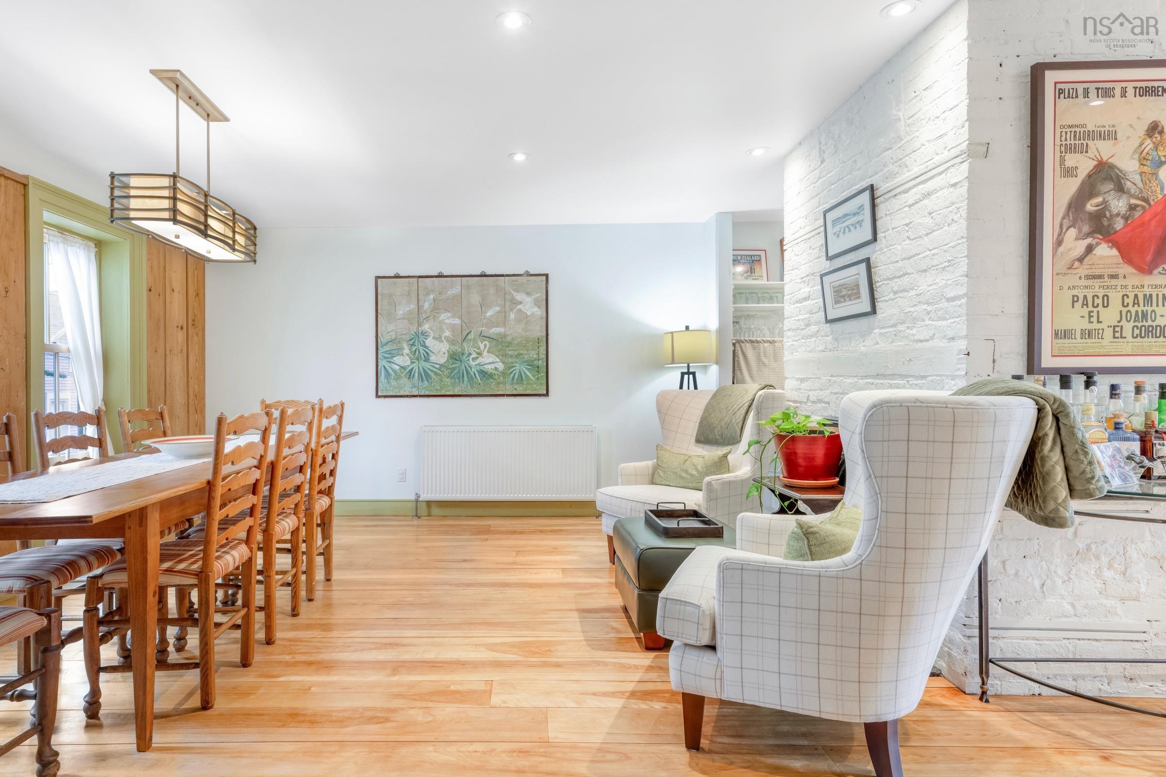 $995,000.00: 33 Cornwallis Street, Lunenburg