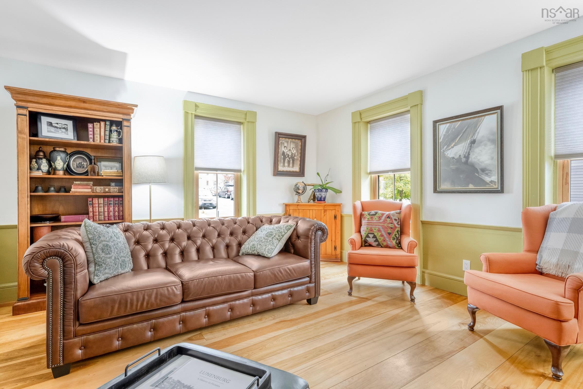 $995,000.00: 33 Cornwallis Street, Lunenburg