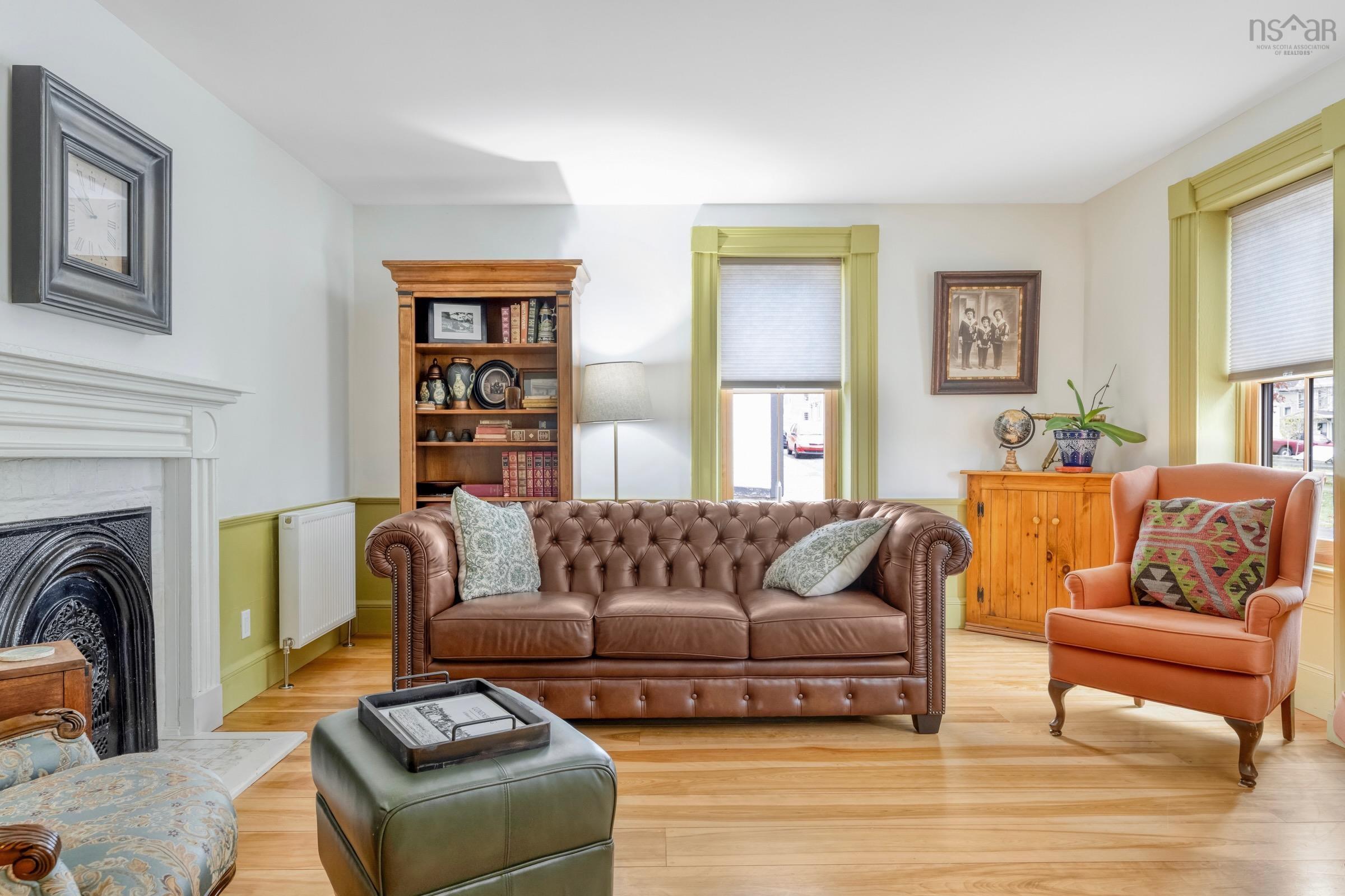 $995,000.00: 33 Cornwallis Street, Lunenburg