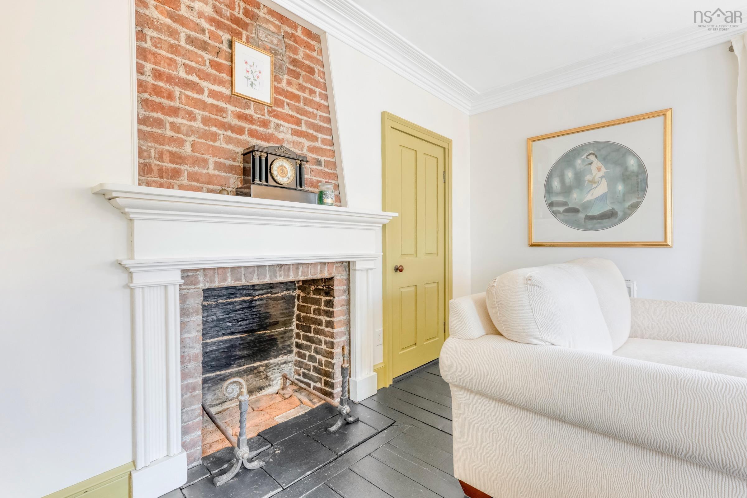$995,000.00: 33 Cornwallis Street, Lunenburg