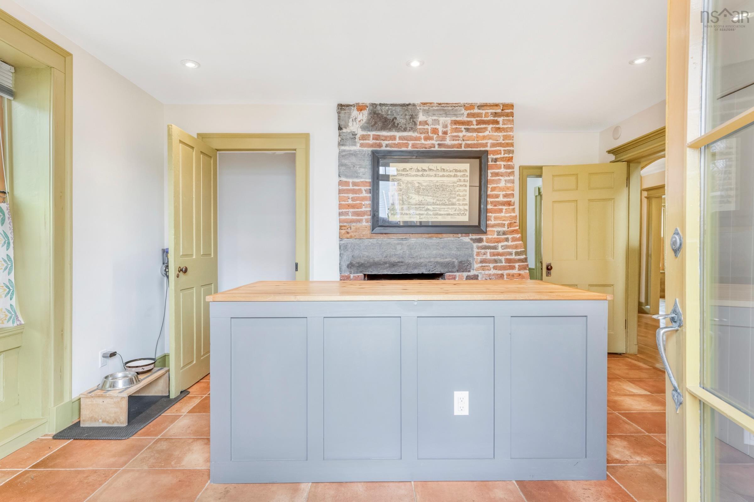 $995,000.00: 33 Cornwallis Street, Lunenburg