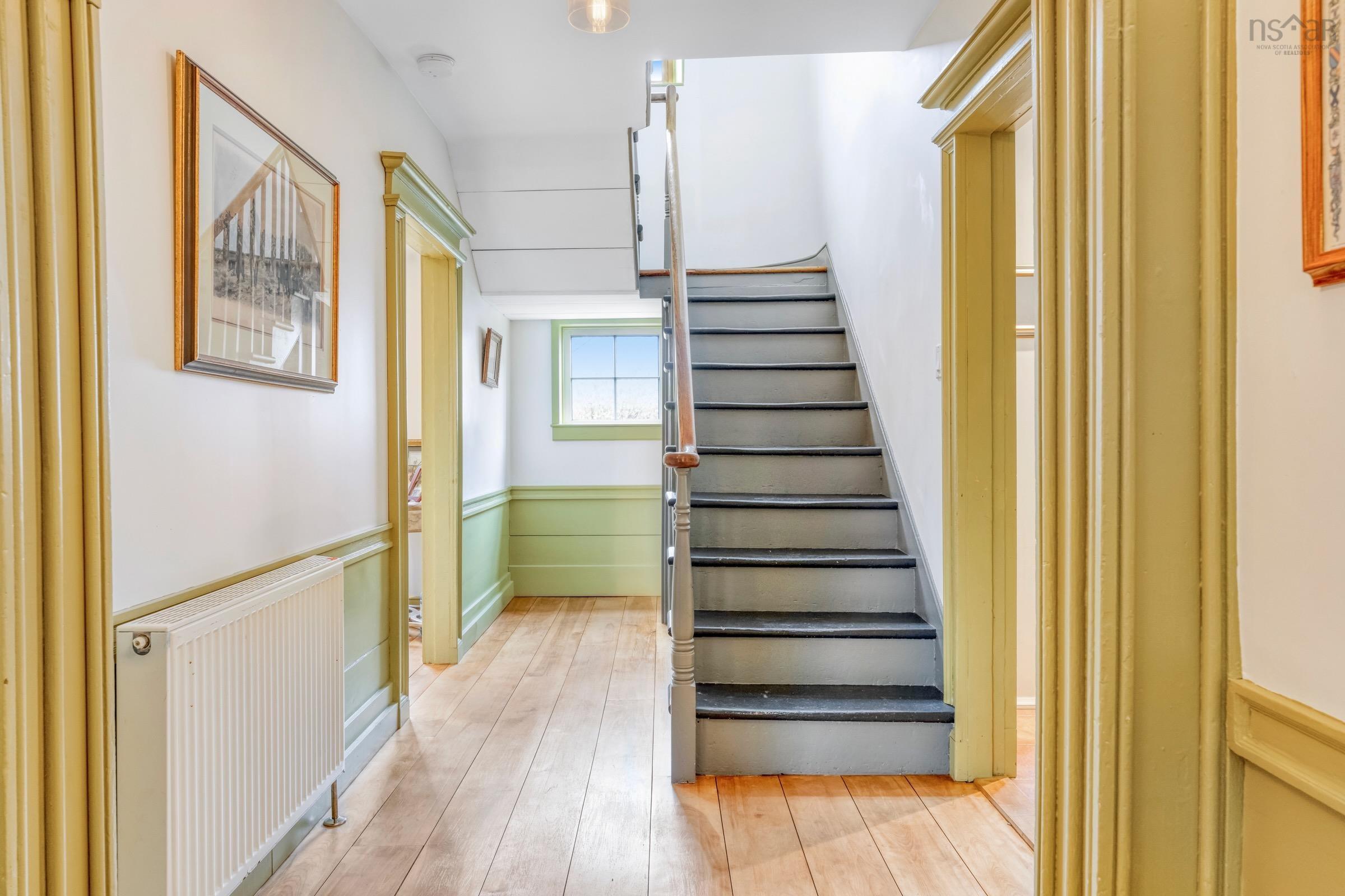 $995,000.00: 33 Cornwallis Street, Lunenburg