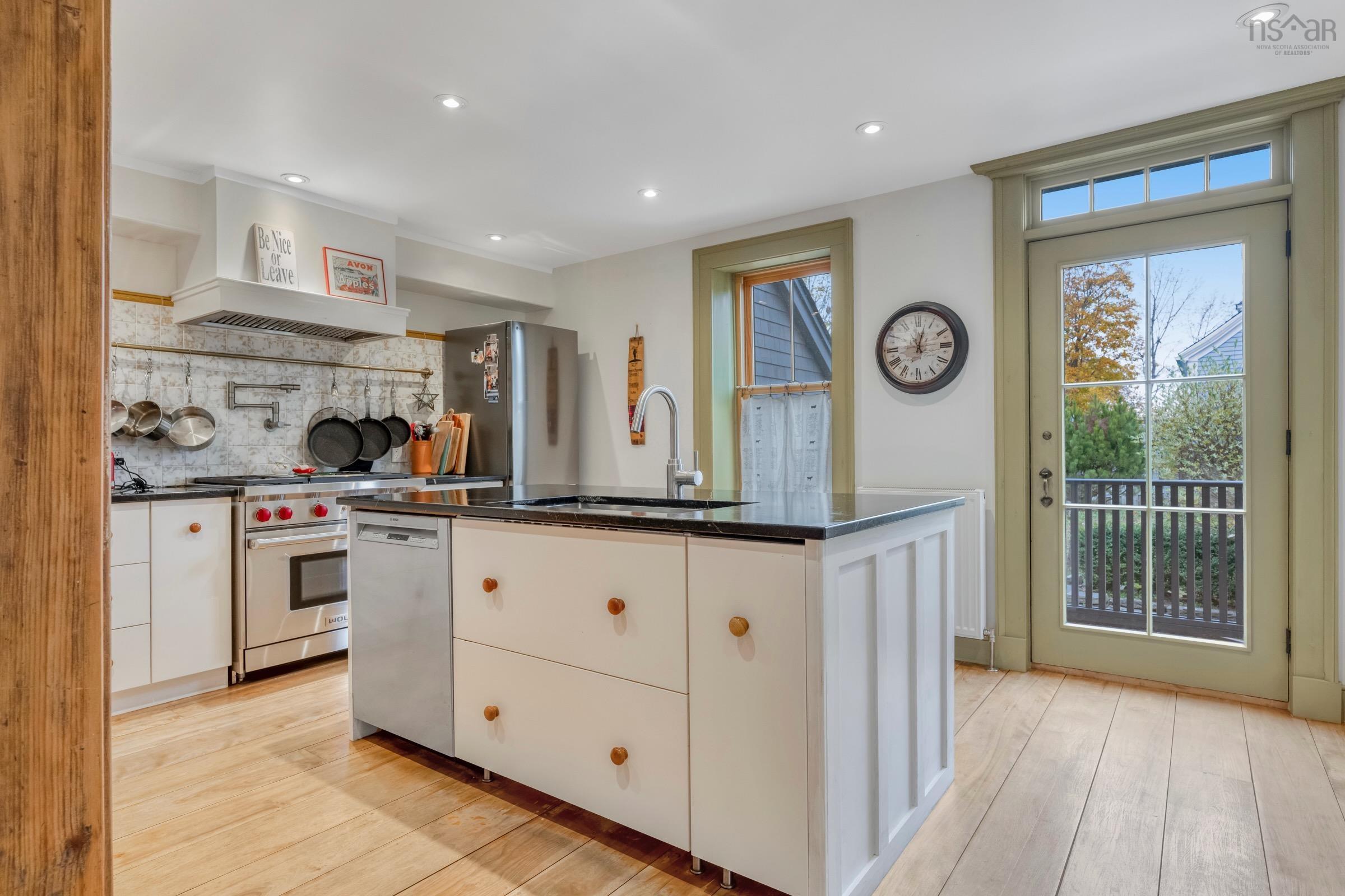 $995,000.00: 33 Cornwallis Street, Lunenburg