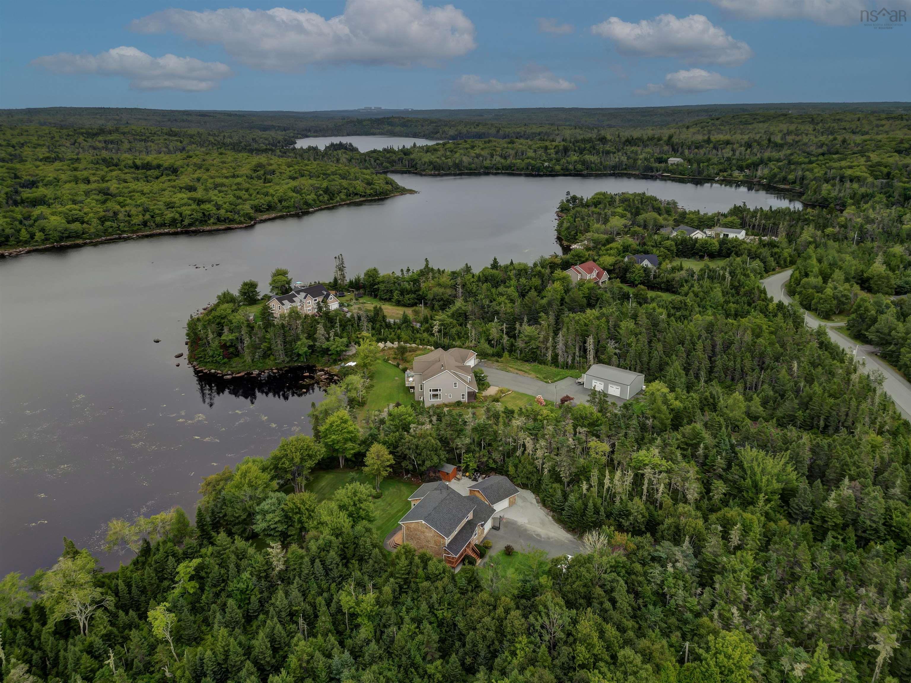 $799,900.00: 35 Prospect River Court, Hatchet Lake