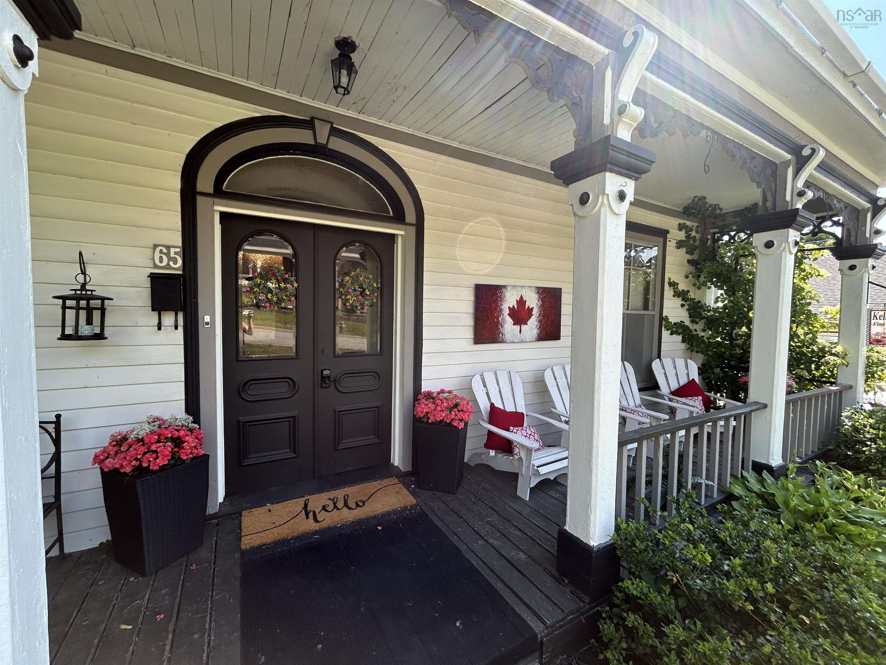 $499,900.00: 65 Chestnut Street, Windsor