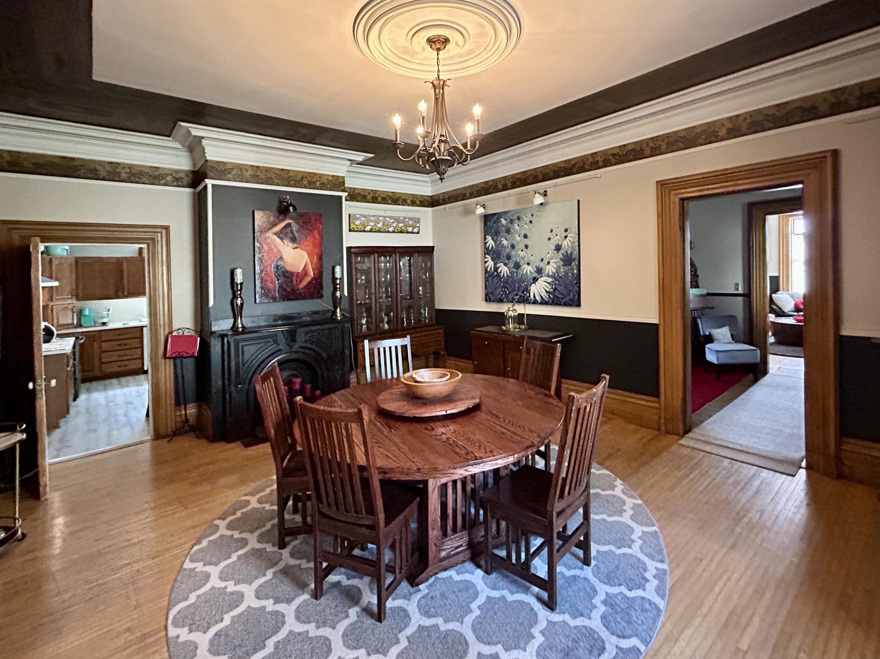 $499,900.00: 65 Chestnut Street, Windsor