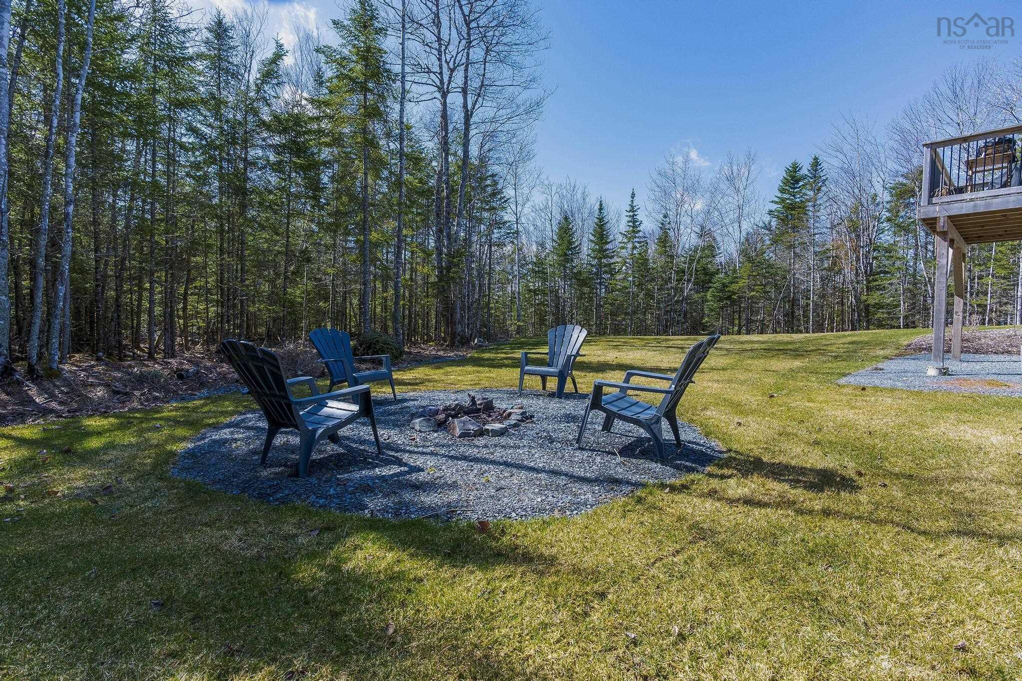 $799,900.00: 153 Coulter Crescent, Oakfield