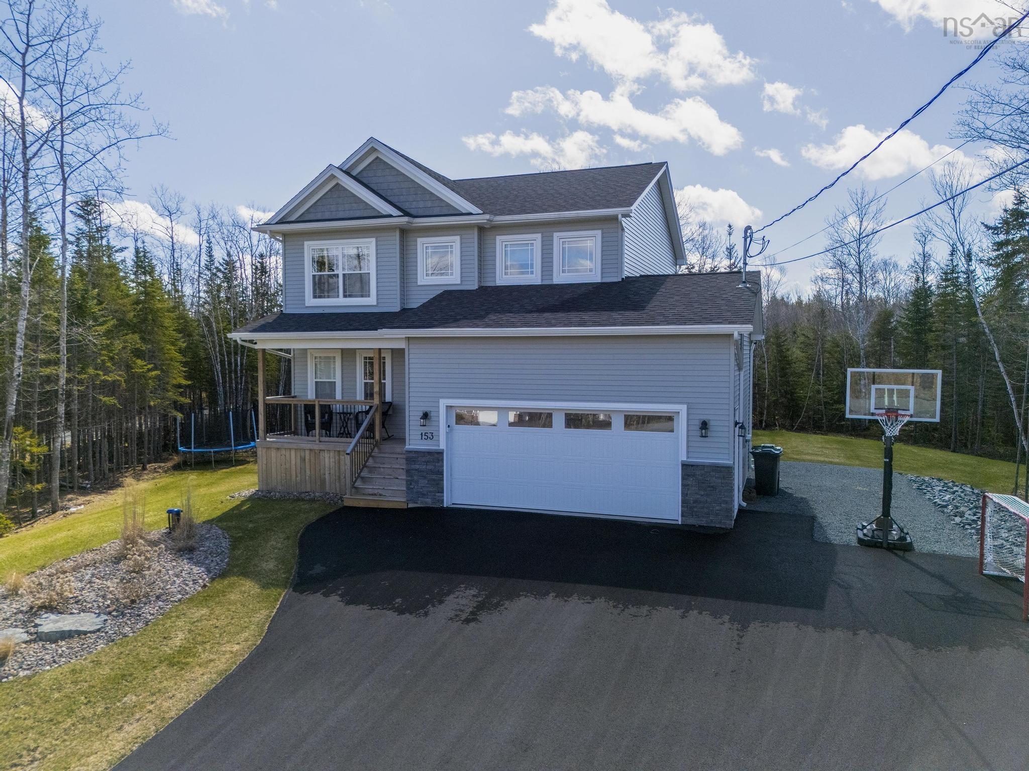 $799,900.00: 153 Coulter Crescent, Oakfield