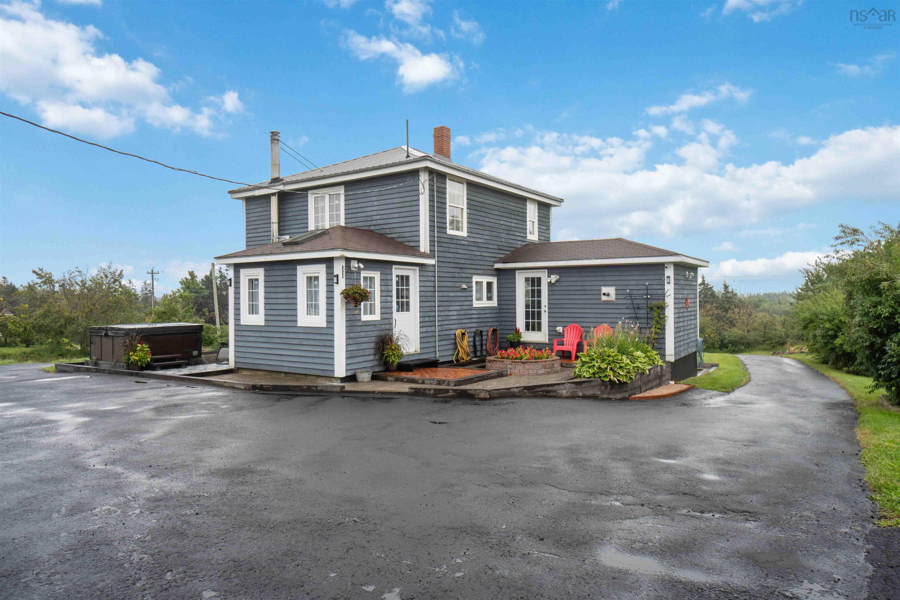 $344,500.00: 8835 Highway 217, Waterford