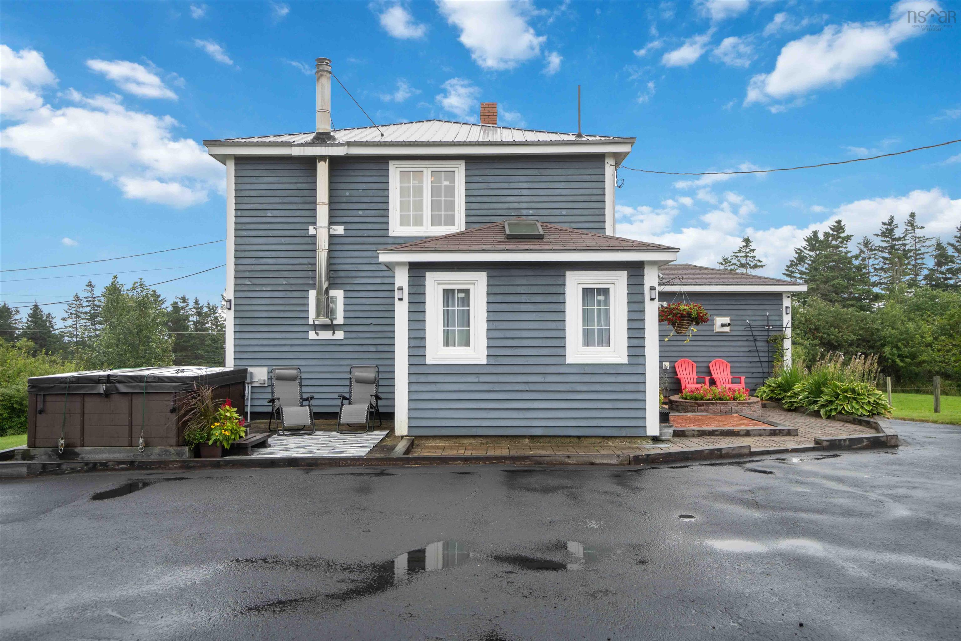 $344,500.00: 8835 Highway 217, Waterford