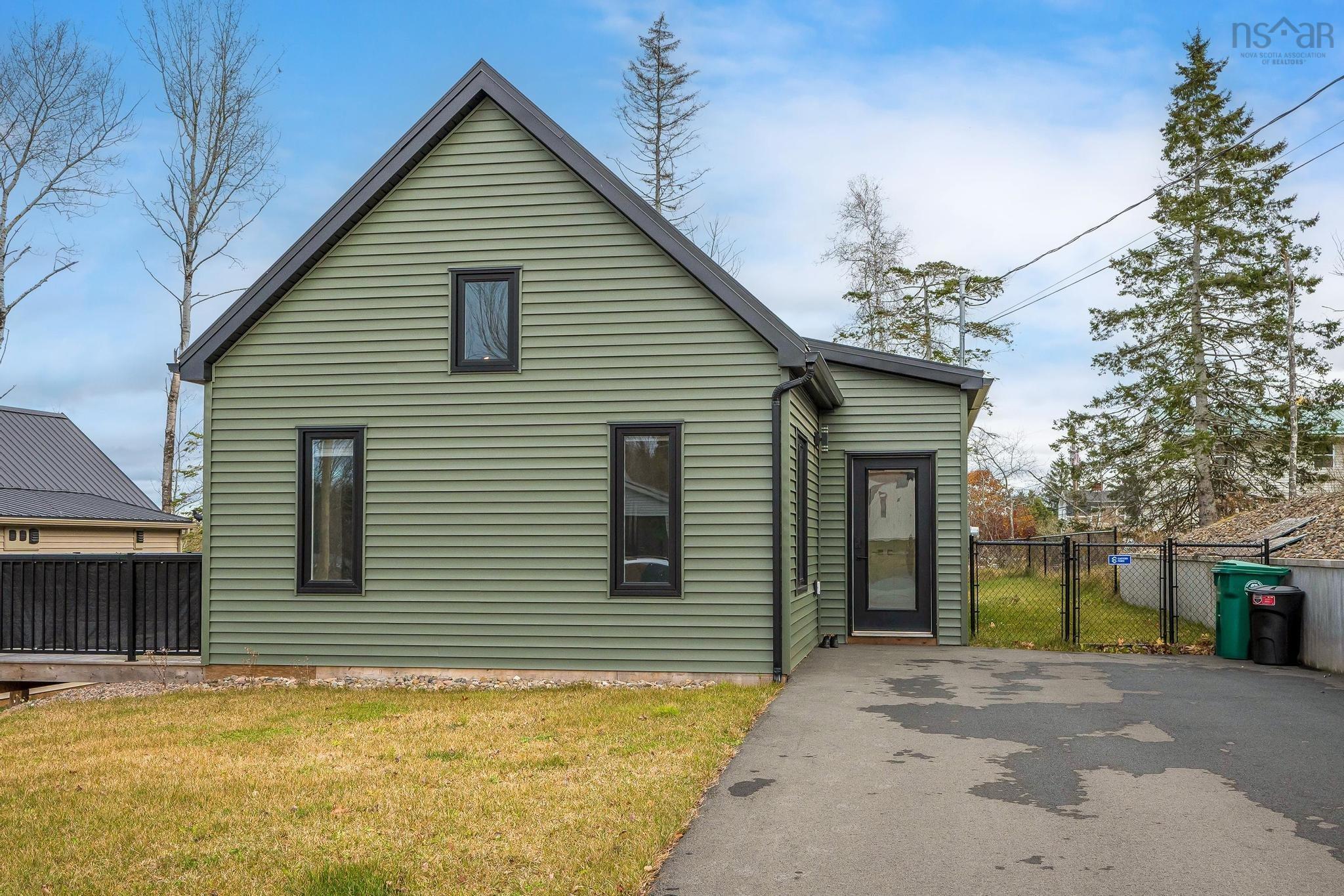 $409,900.00: 23 Monarch Terrace, Truro