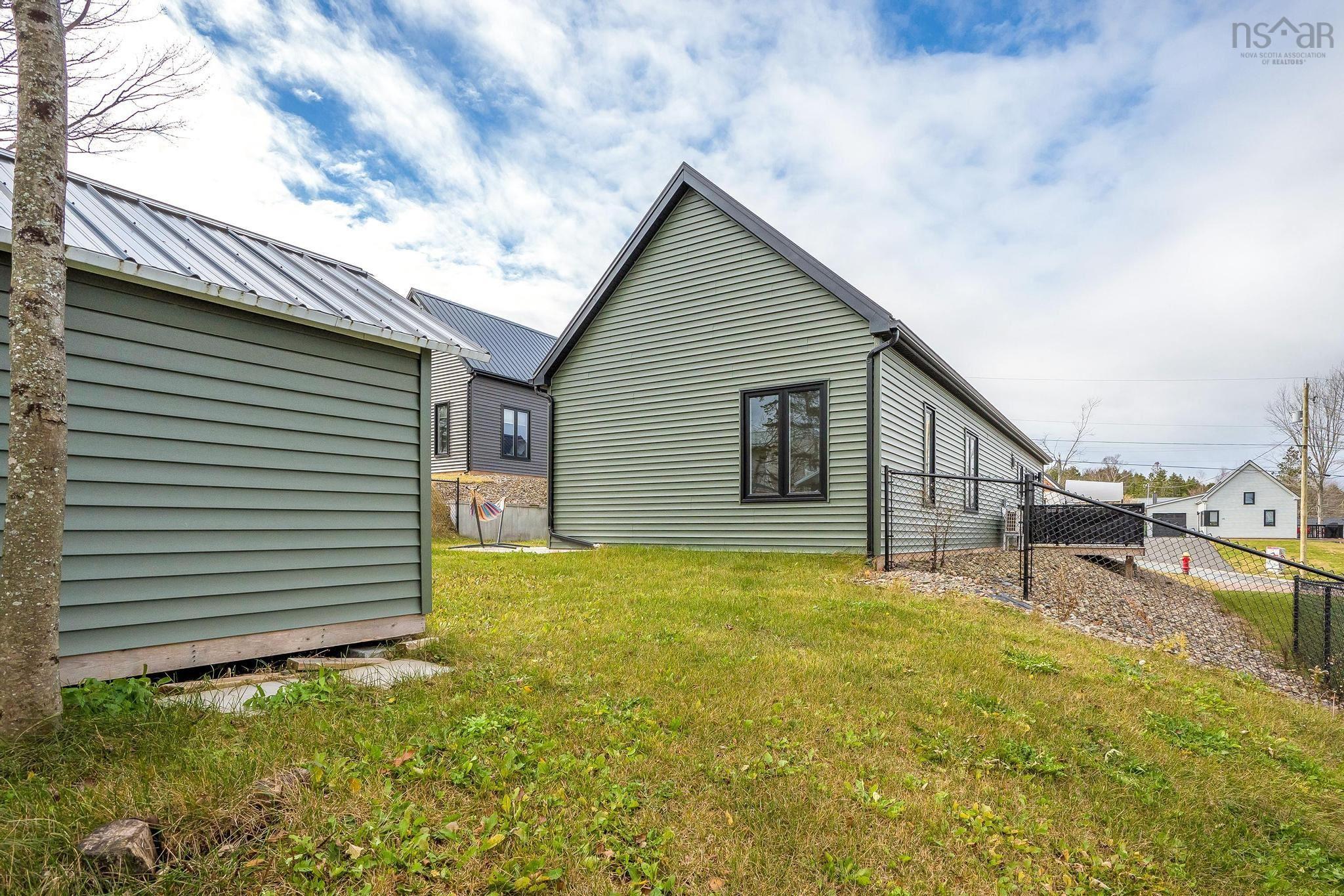 $409,900.00: 23 Monarch Terrace, Truro