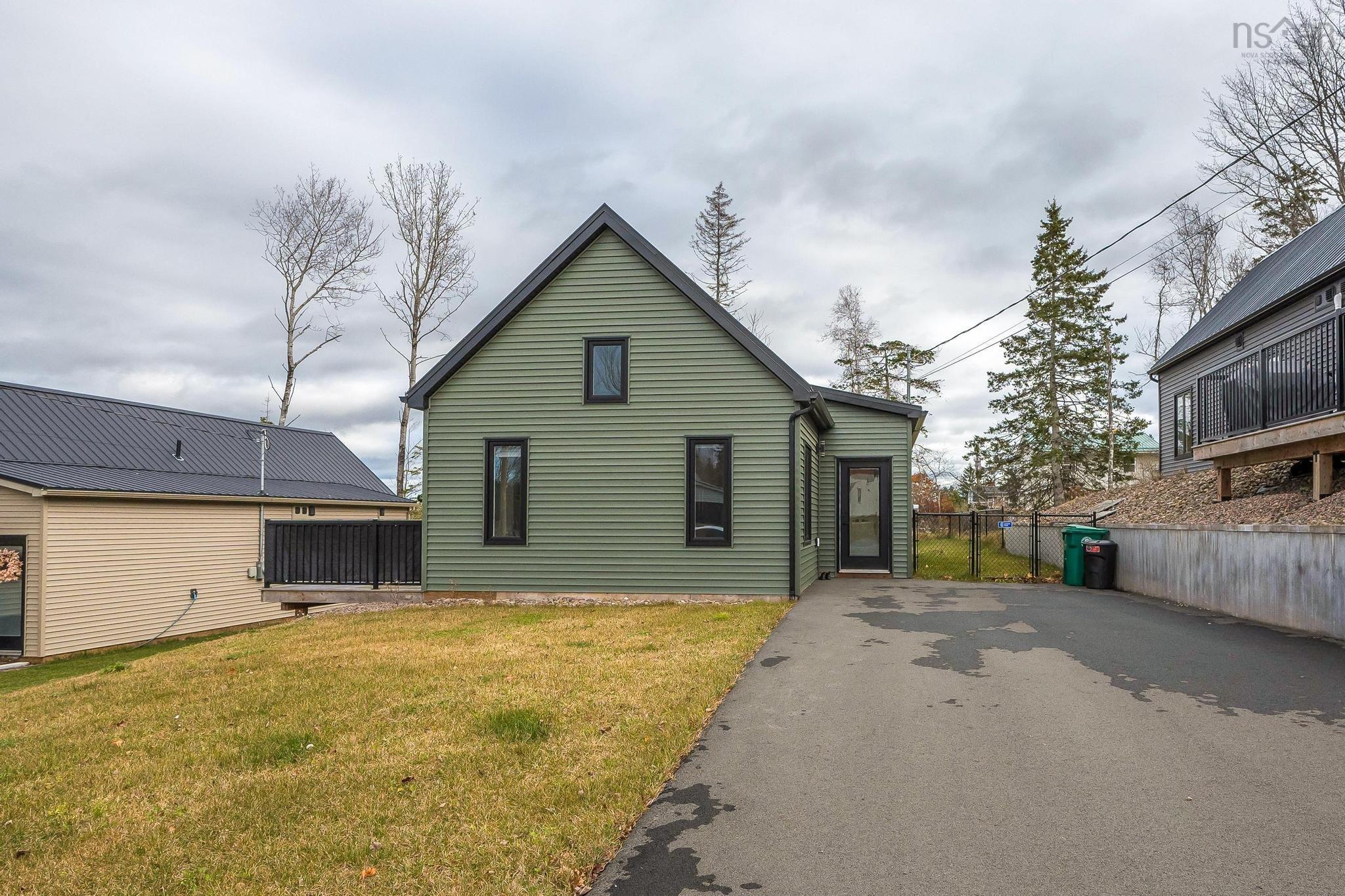 $409,900.00: 23 Monarch Terrace, Truro