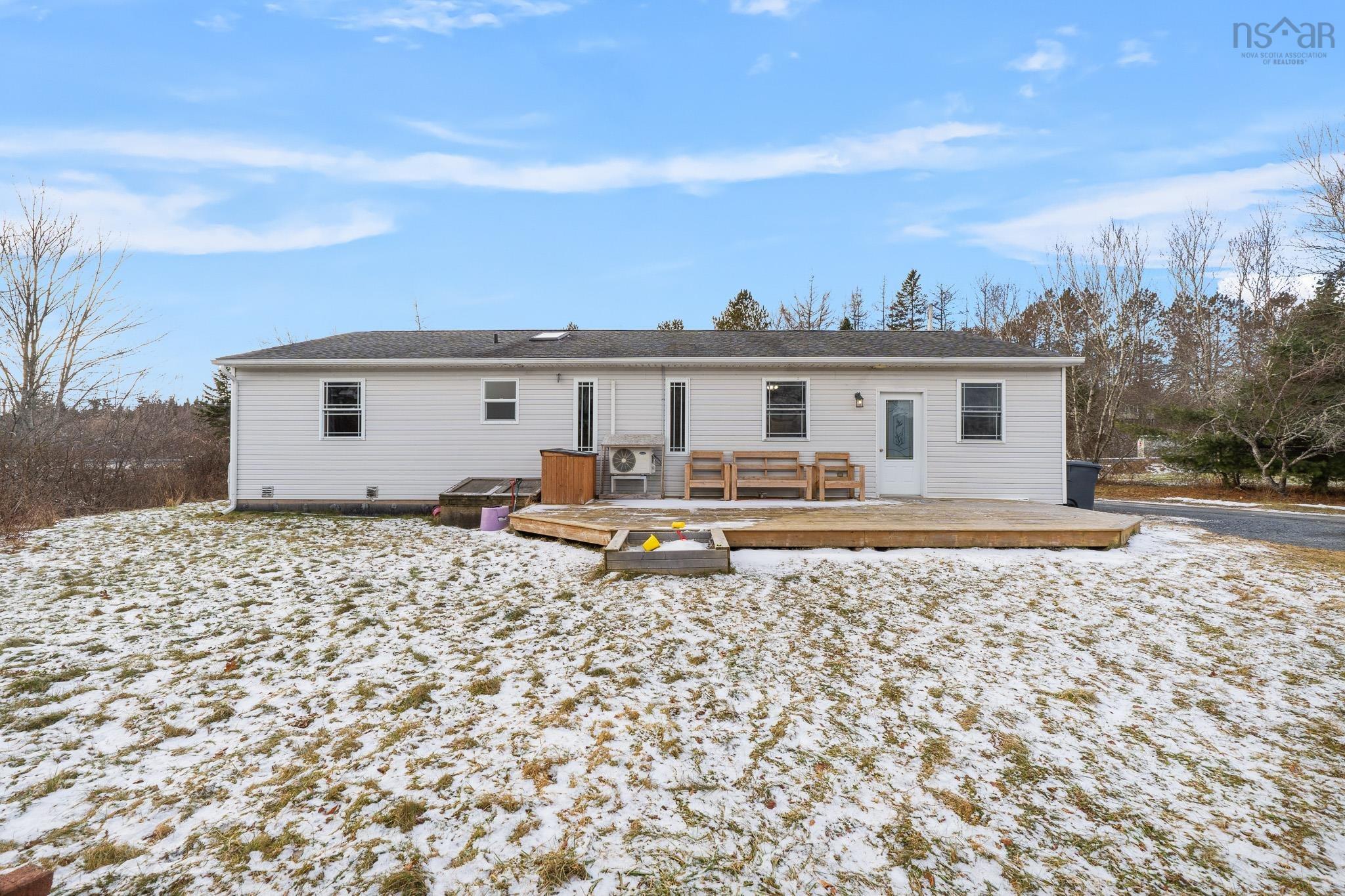 $469,900.00: 31 Walker Service Road, Lower Sackville