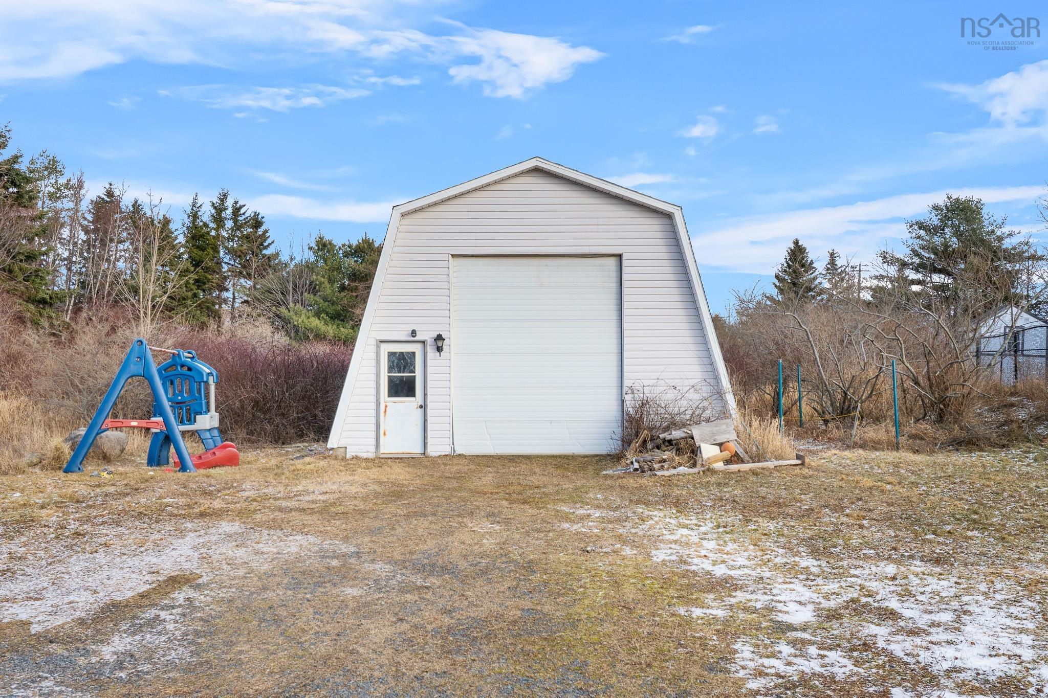$469,900.00: 31 Walker Service Road, Lower Sackville