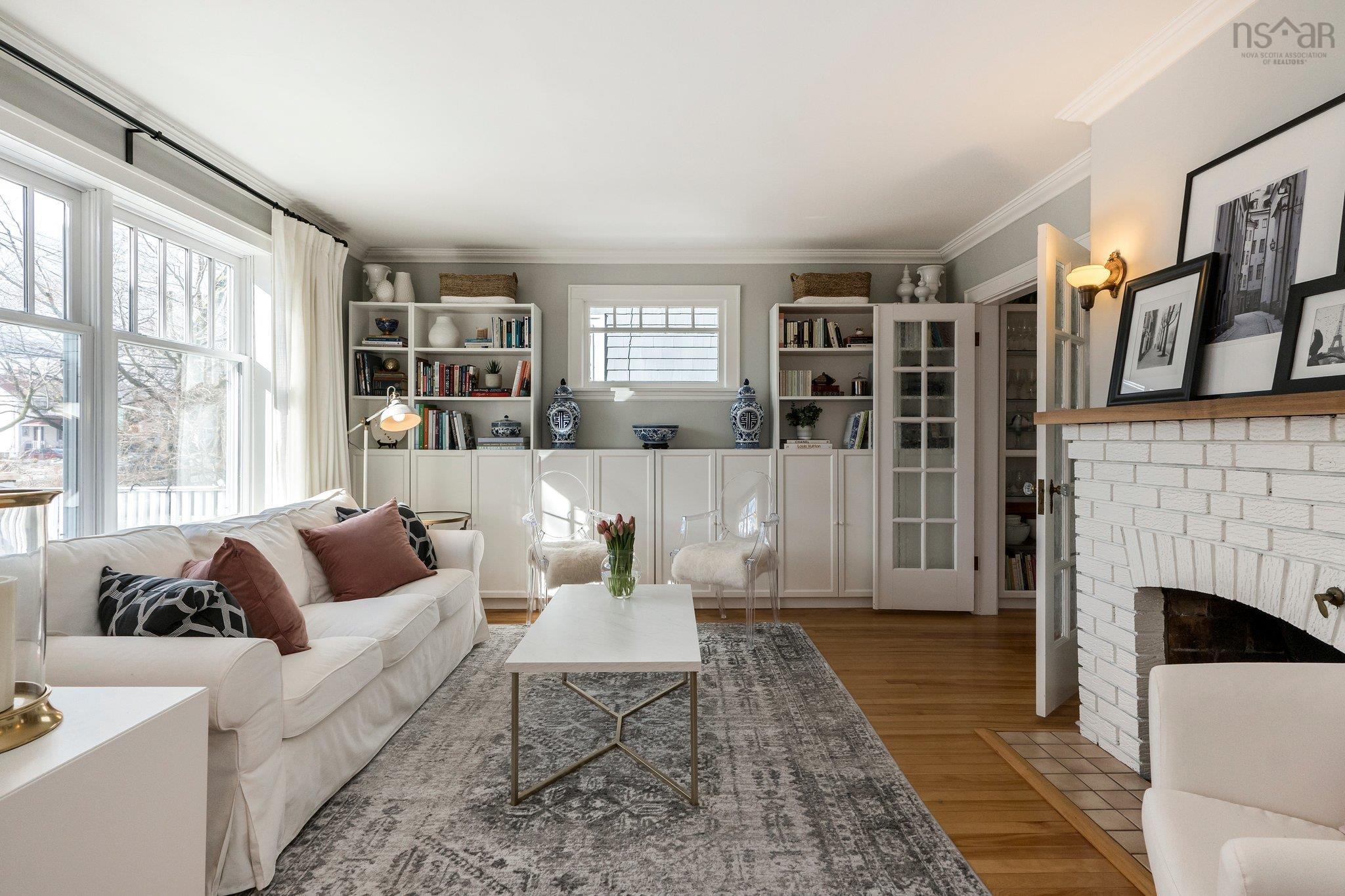 $799,900.00: 2395 Connaught Avenue, Halifax