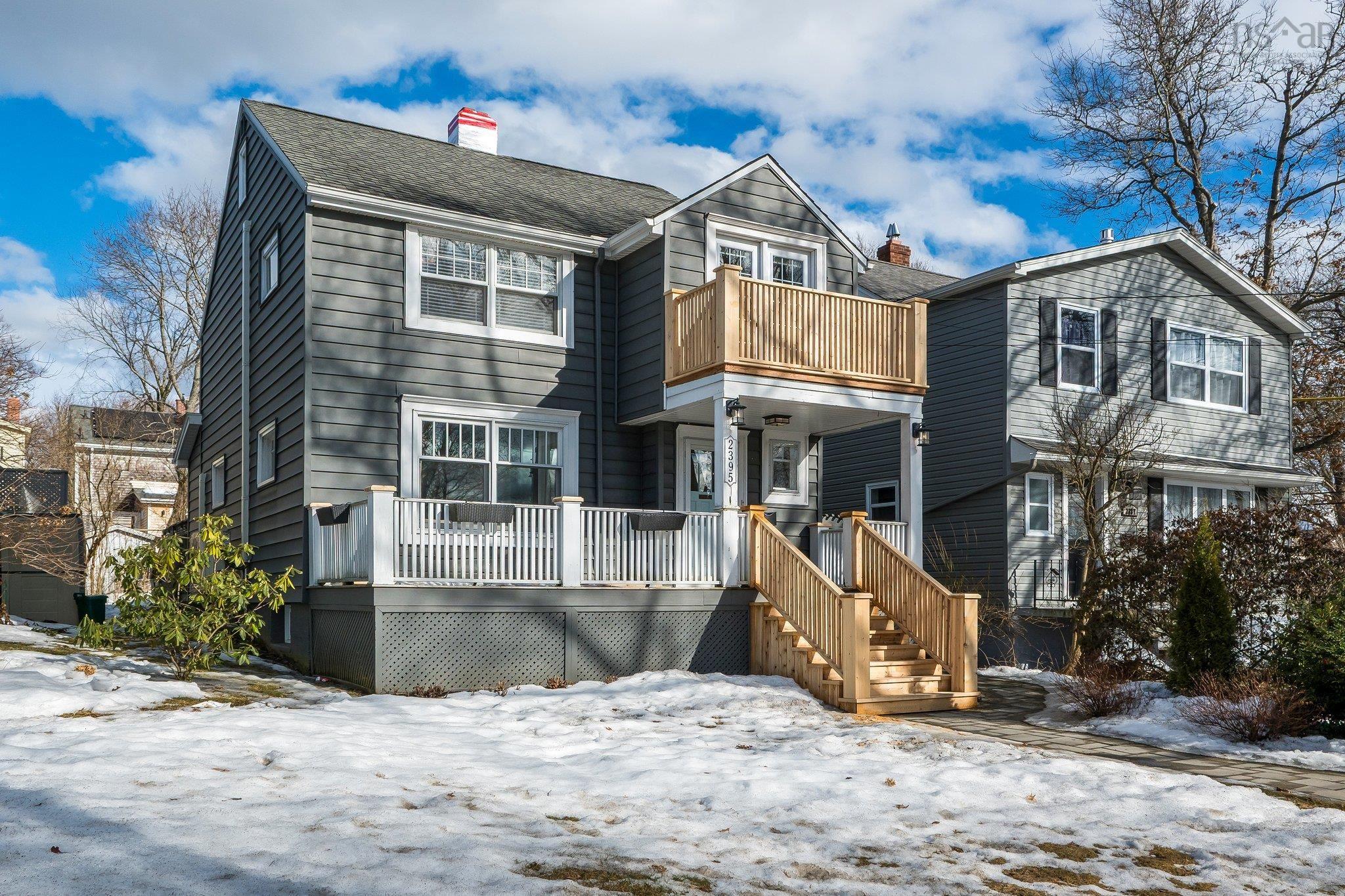 $799,900.00: 2395 Connaught Avenue, Halifax