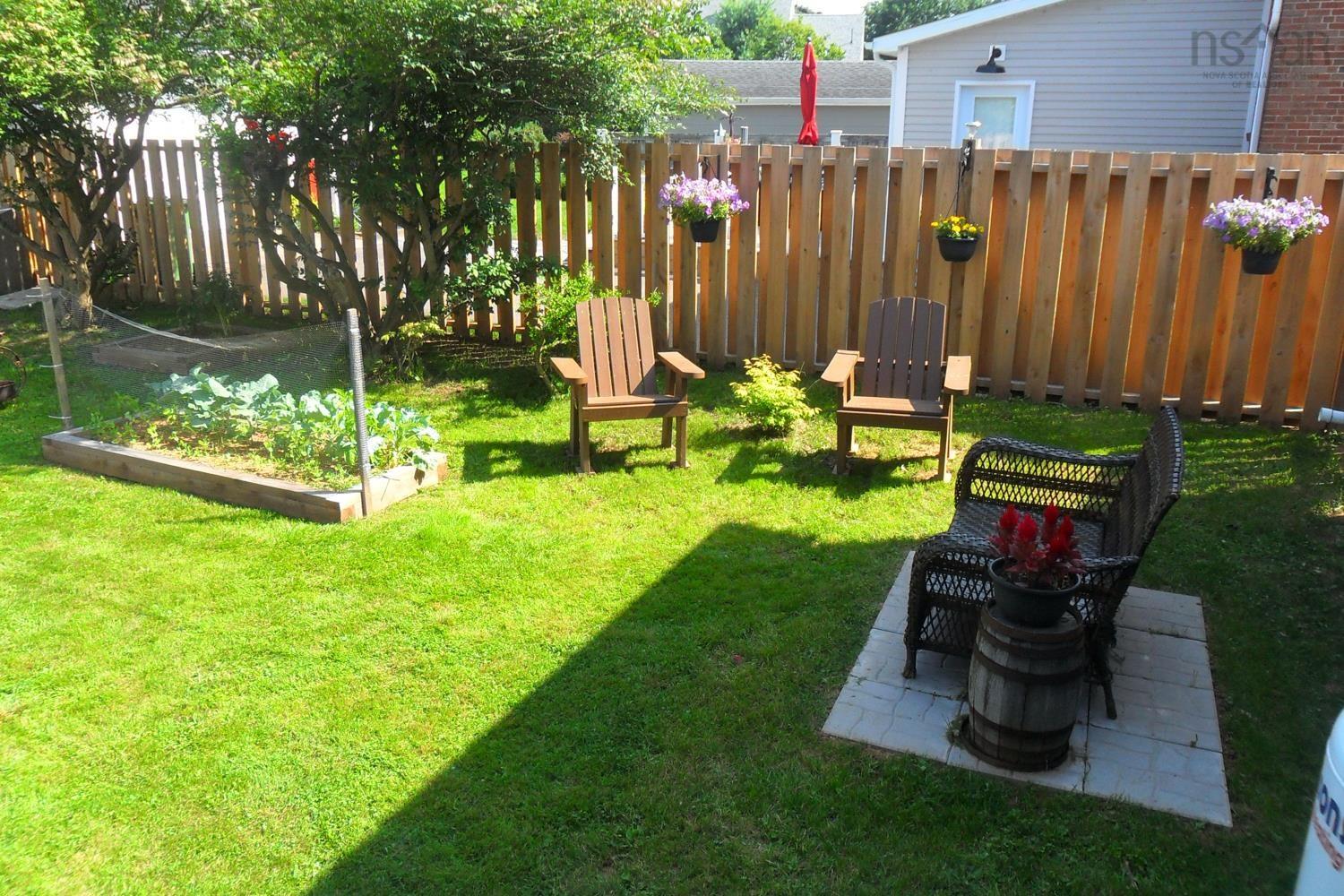$425,000.00: 35 BROAD Street, Truro
