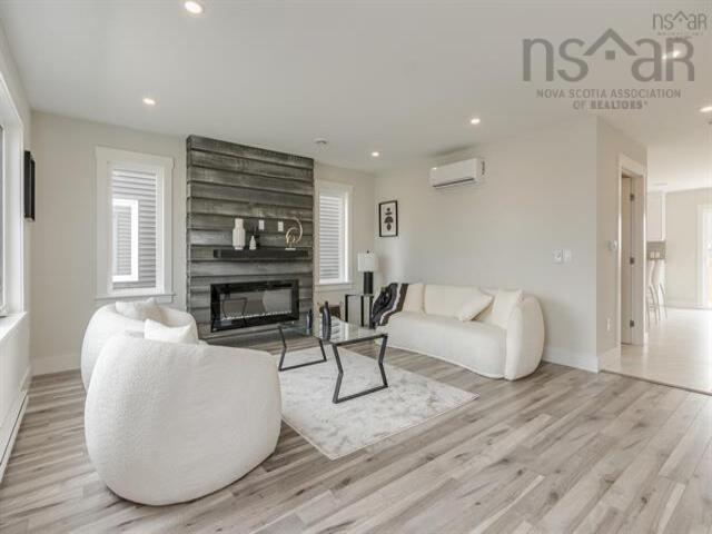 $689,900.00: Lot 2014 230 Higgins Avenue, Beechville