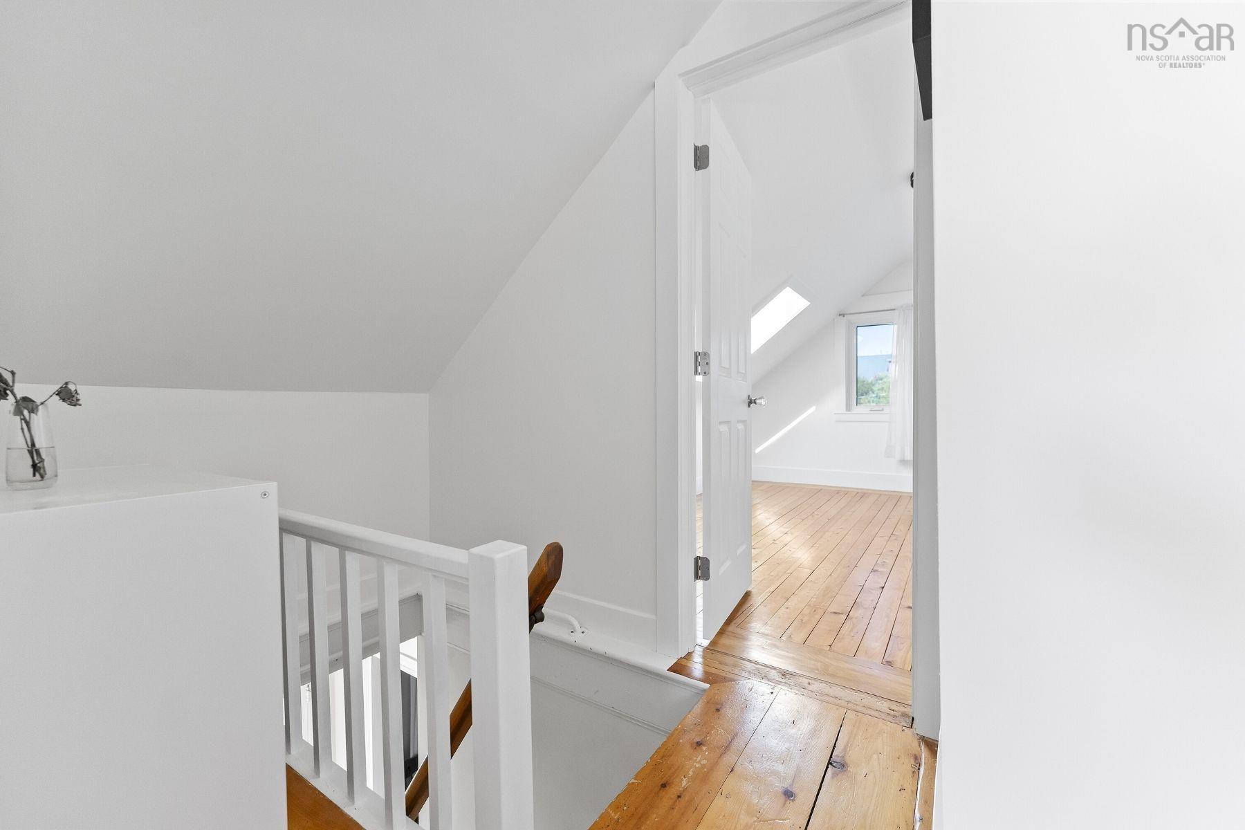 $2,200,000.00: 90 Eisenhauer Road, Oakland