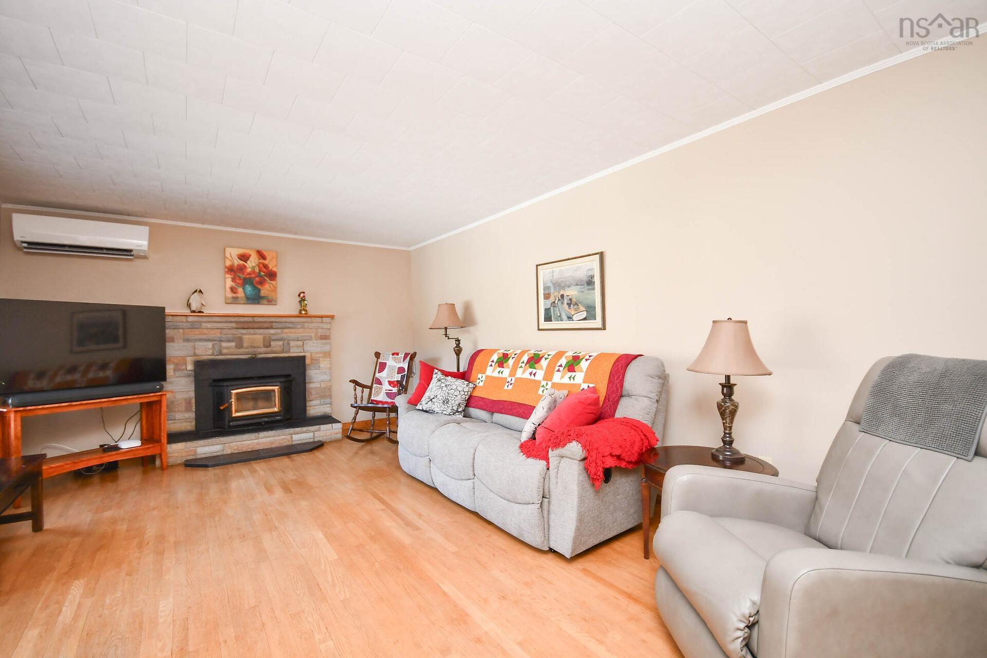 $389,000.00: 134 Middle River Road, Chester Basin