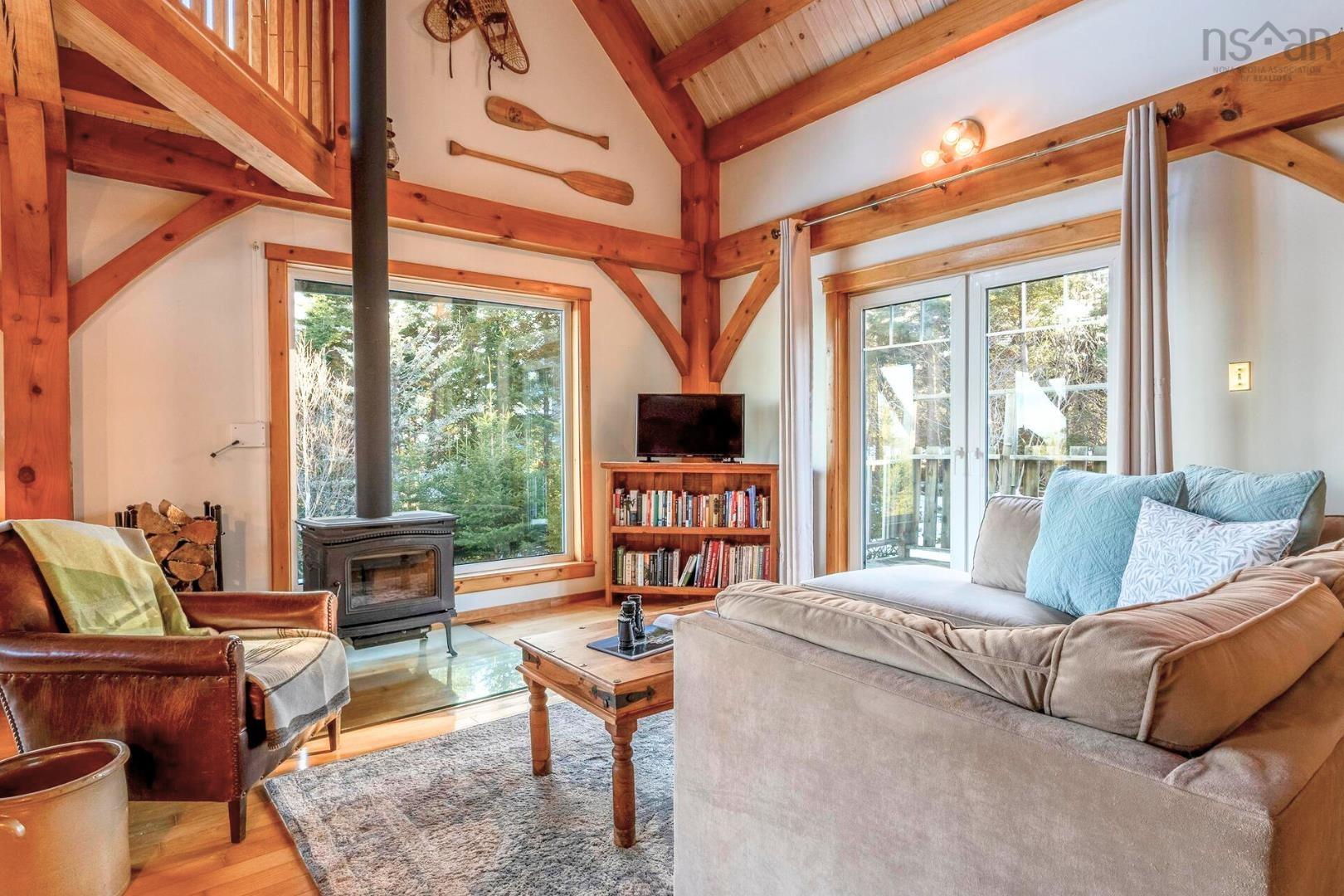 $650,000.00: 26 Ketchview Lane, Ketch Harbour