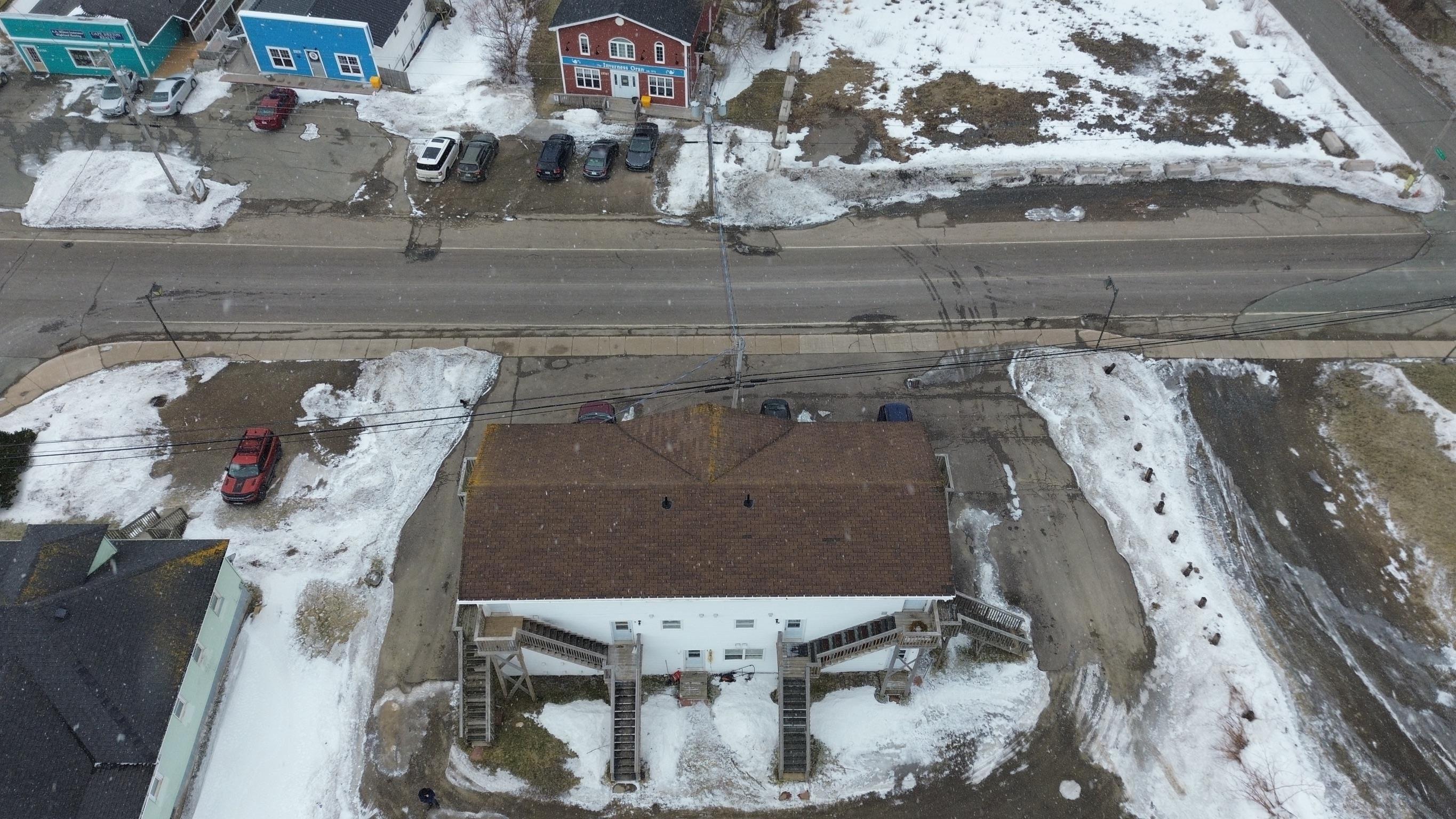 $1,050,000.00: 15770 Central Avenue, Inverness