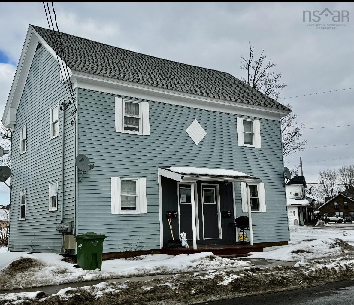$398,500.00: 559 West Main Street, Kentville