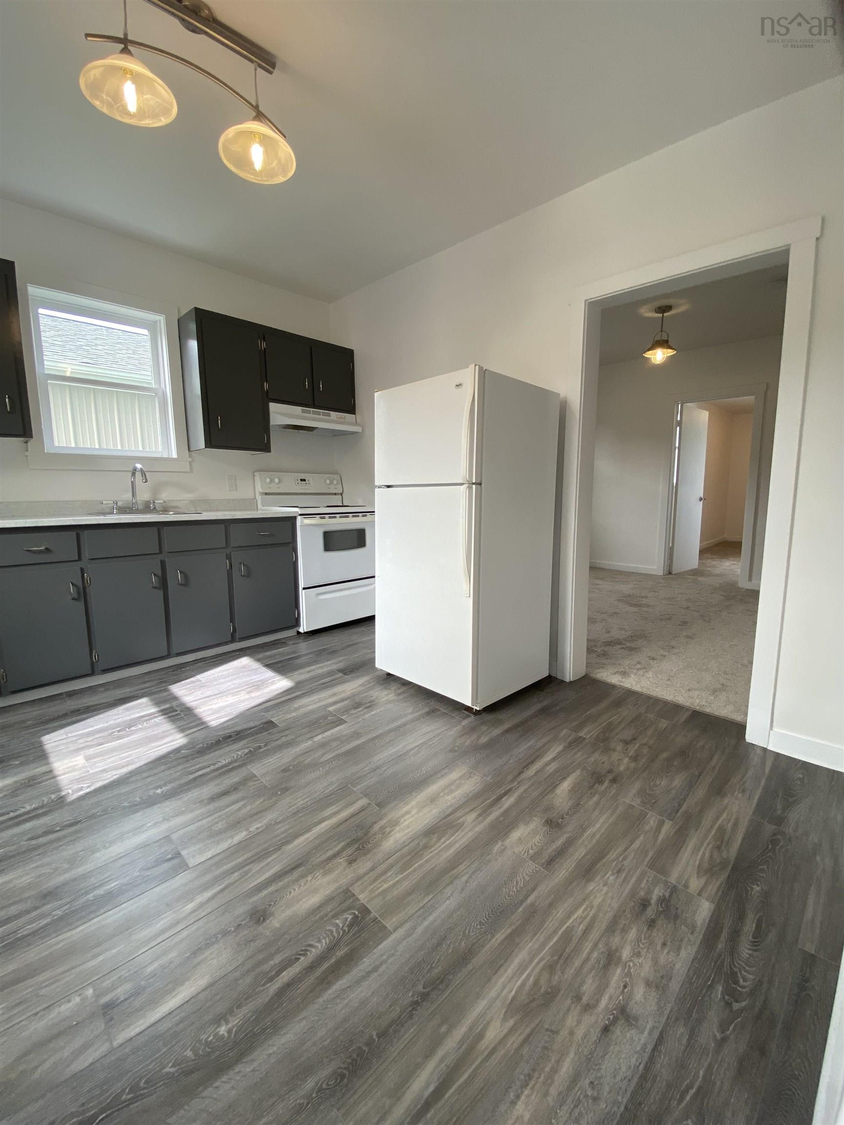 $398,500.00: 559 West Main Street, Kentville
