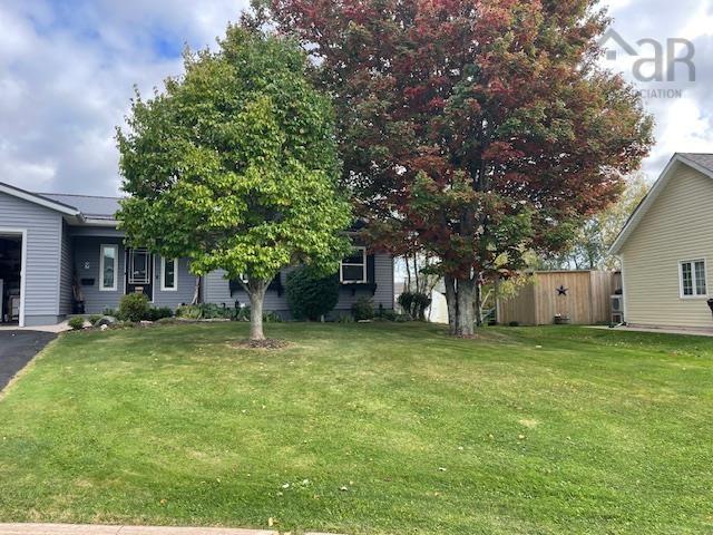 $489,900.00: 9 Forest Glen Court, Amherst