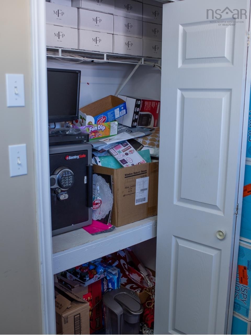 $539,900.00: PO BOX 33 33, Petit-De-Grat
