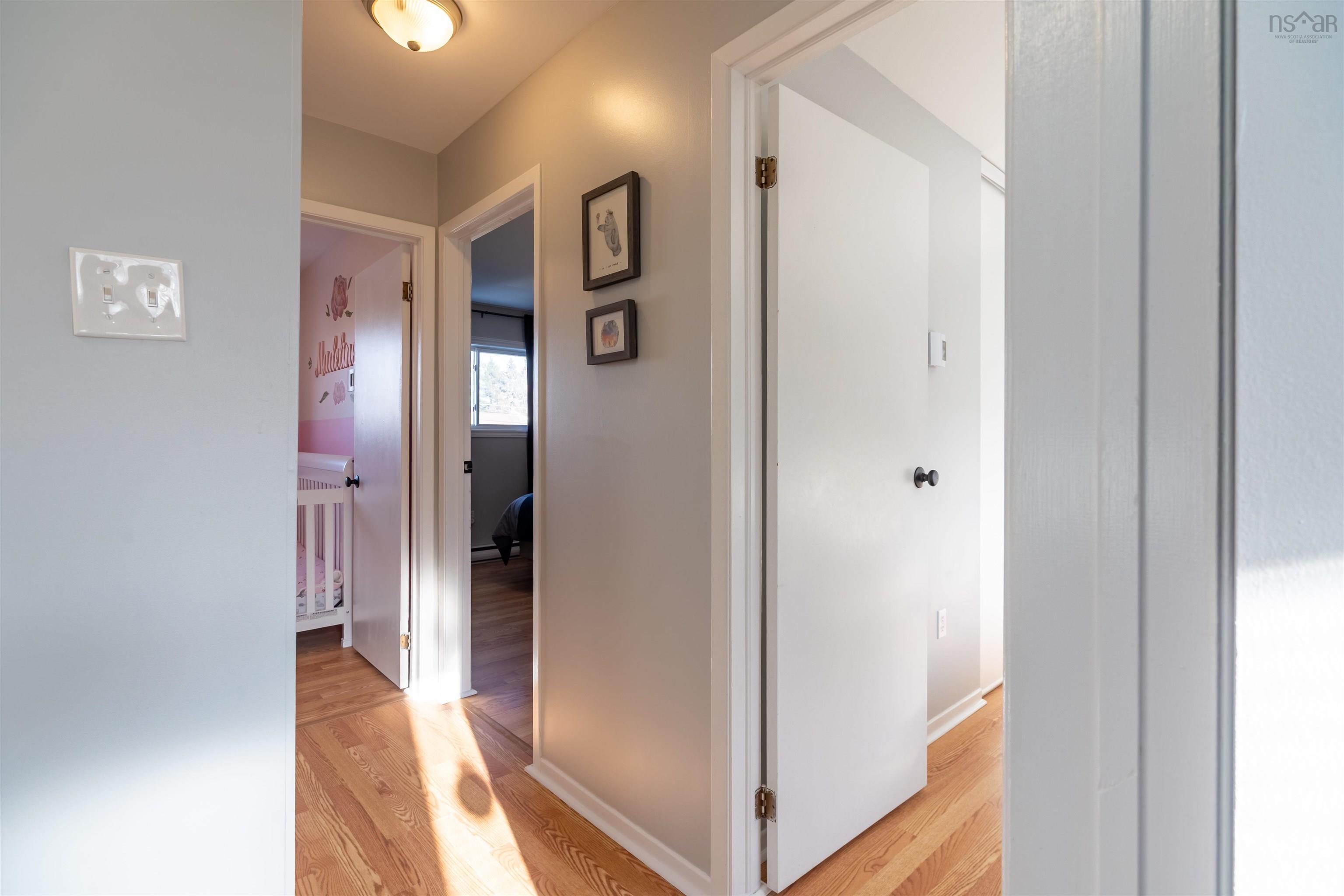 $399,900.00: 516 Arklow Drive, Cole Harbour