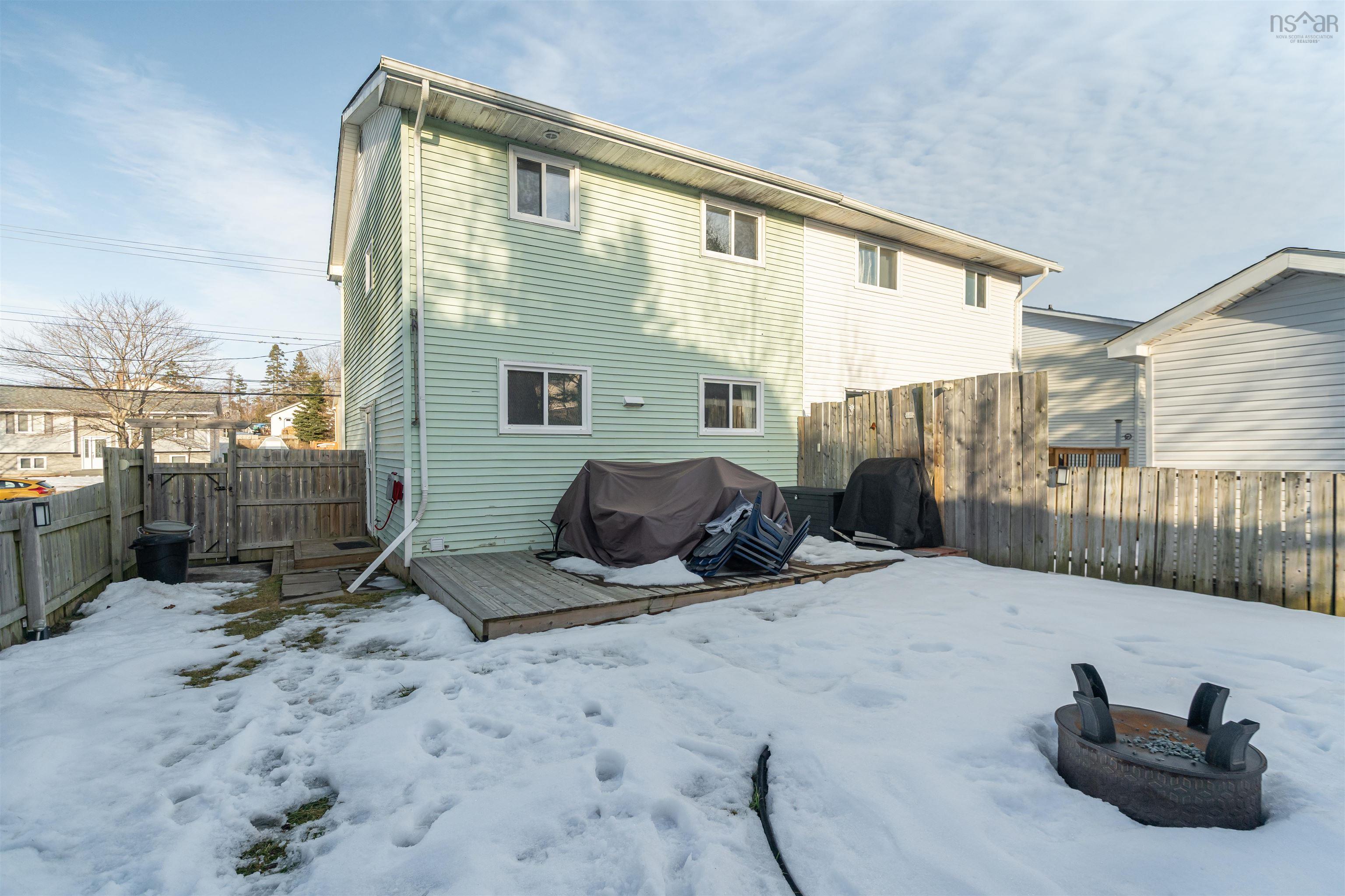 $399,900.00: 516 Arklow Drive, Cole Harbour