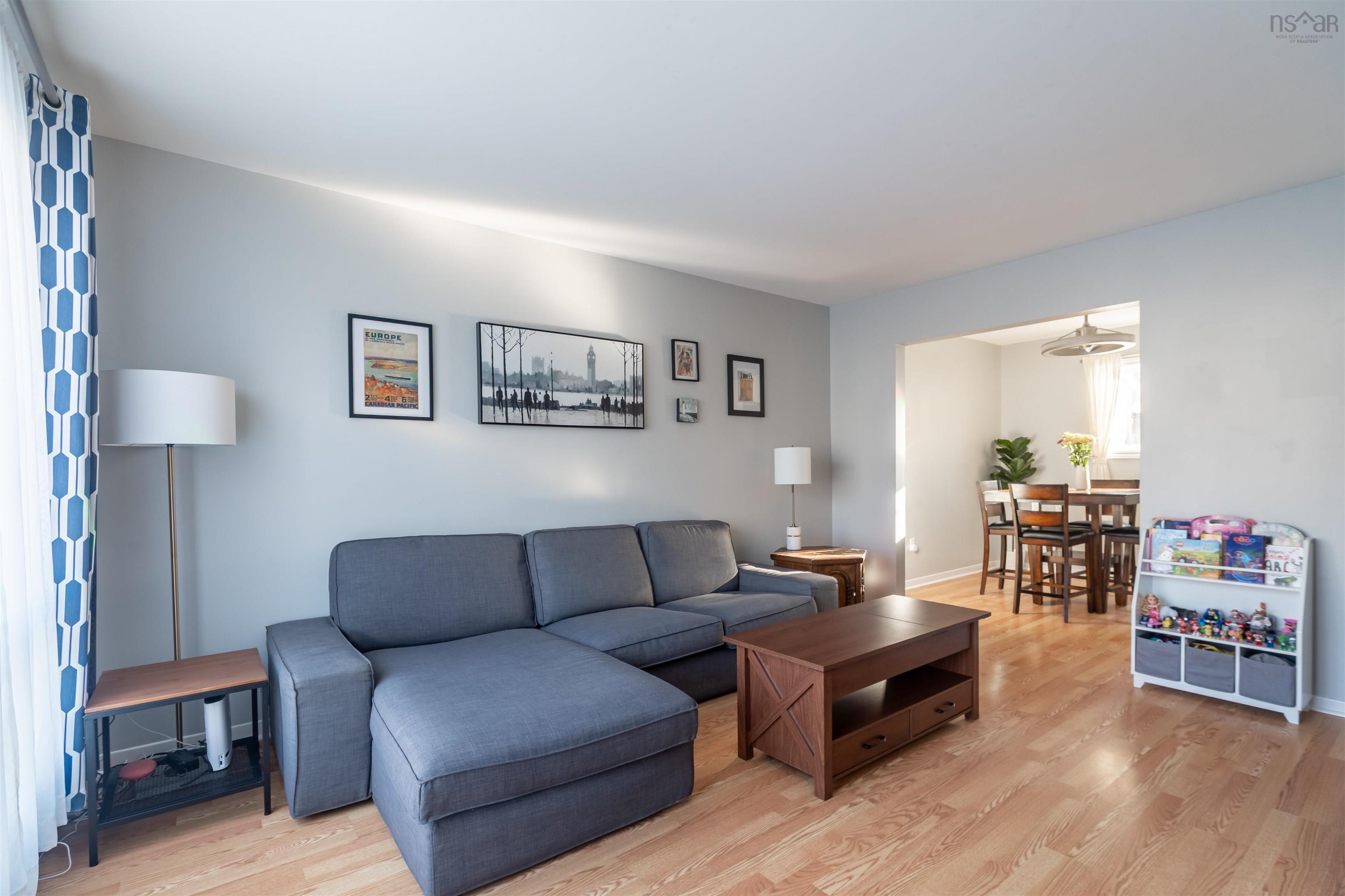 $399,900.00: 516 Arklow Drive, Cole Harbour