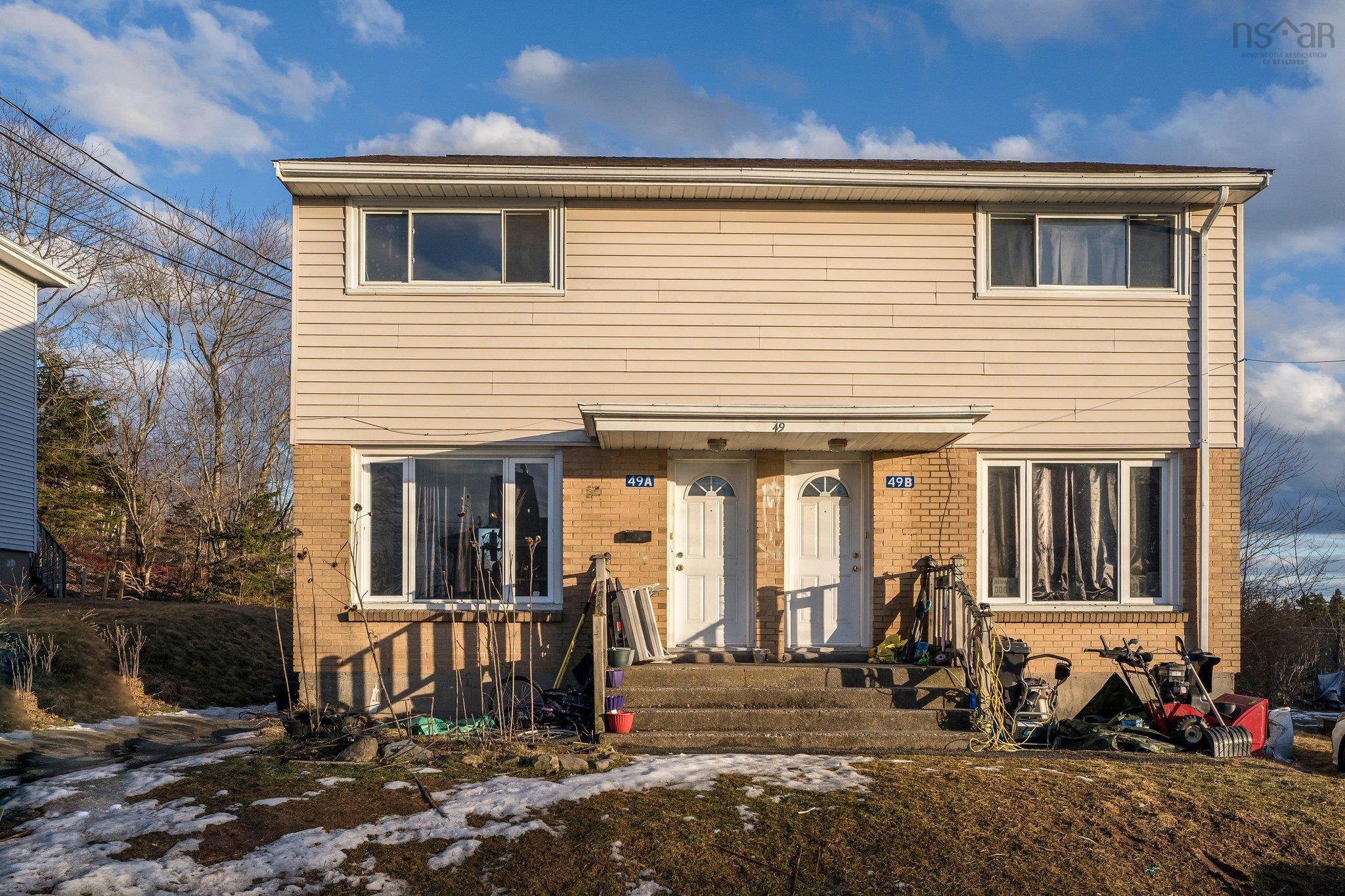 $489,900.00: 49 A&B Lynn Drive, Dartmouth