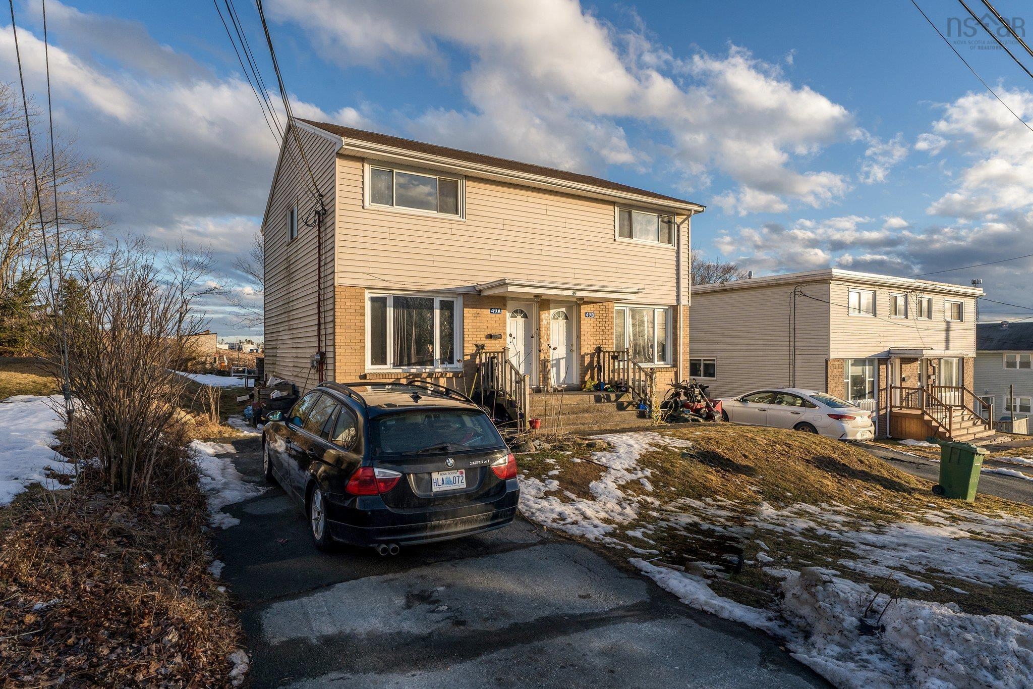 $489,900.00: 49 A&B Lynn Drive, Dartmouth
