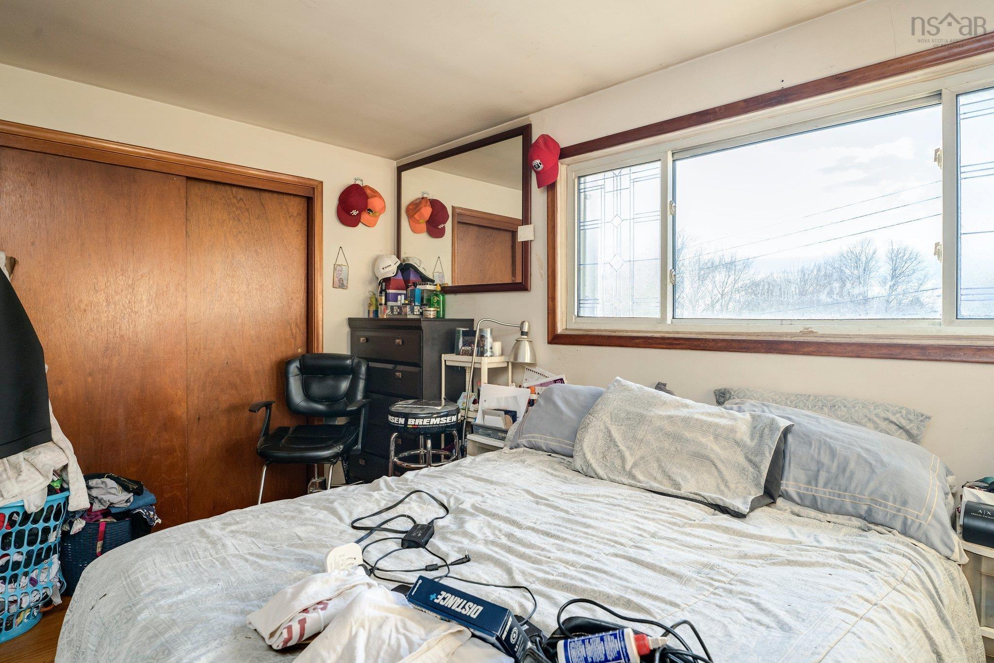 $489,900.00: 49 A&B Lynn Drive, Dartmouth