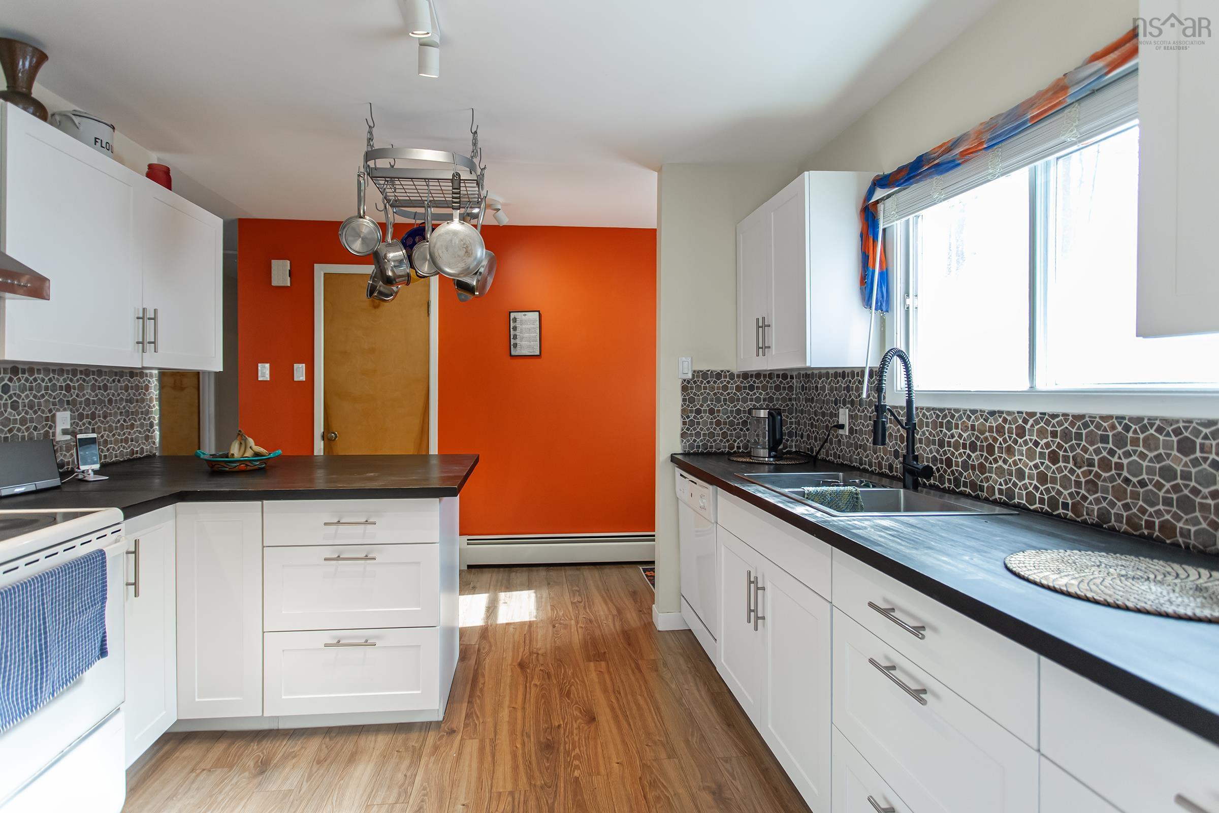 $279,000.00: 594 Highway 1, Deep Brook